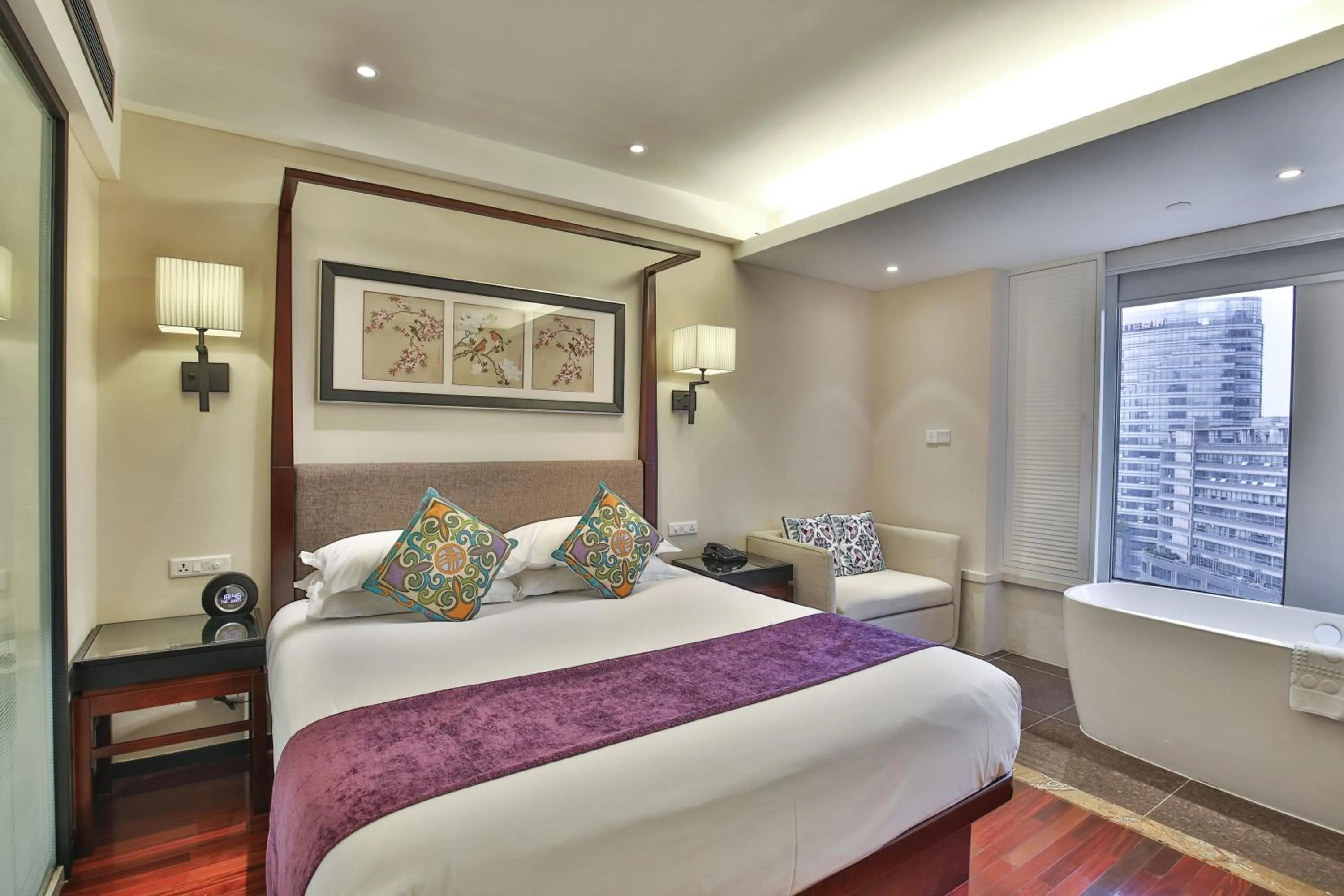 Bed in SSAW Boutique Hotel Shanghai Hongkou
