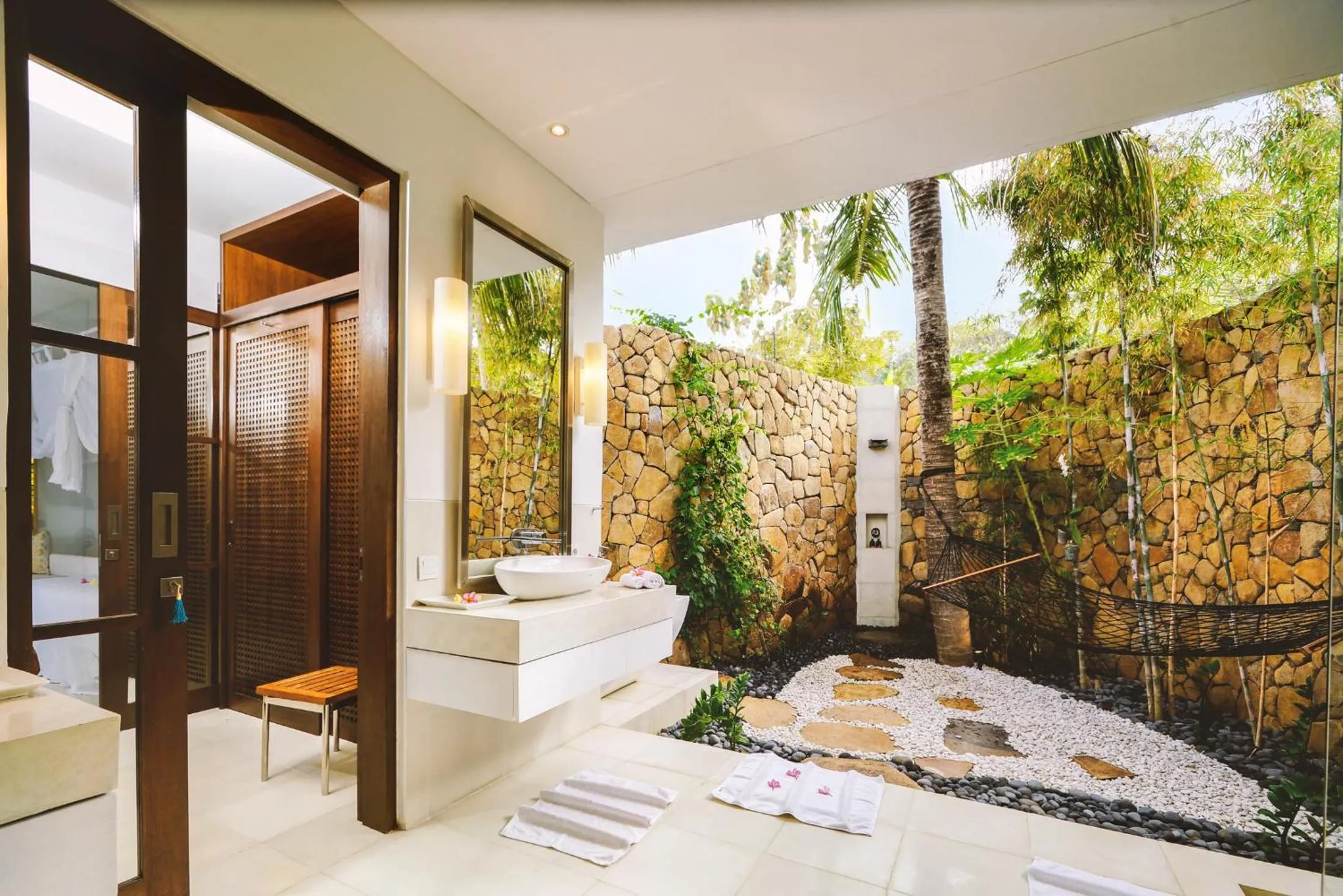 Shower in Shunyata Villas Bali