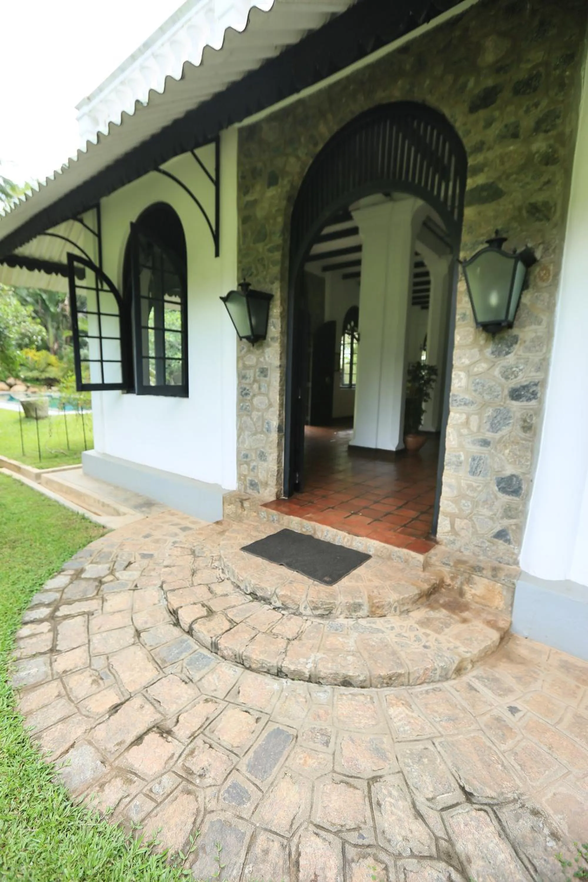 Property building in Horathapola Estate