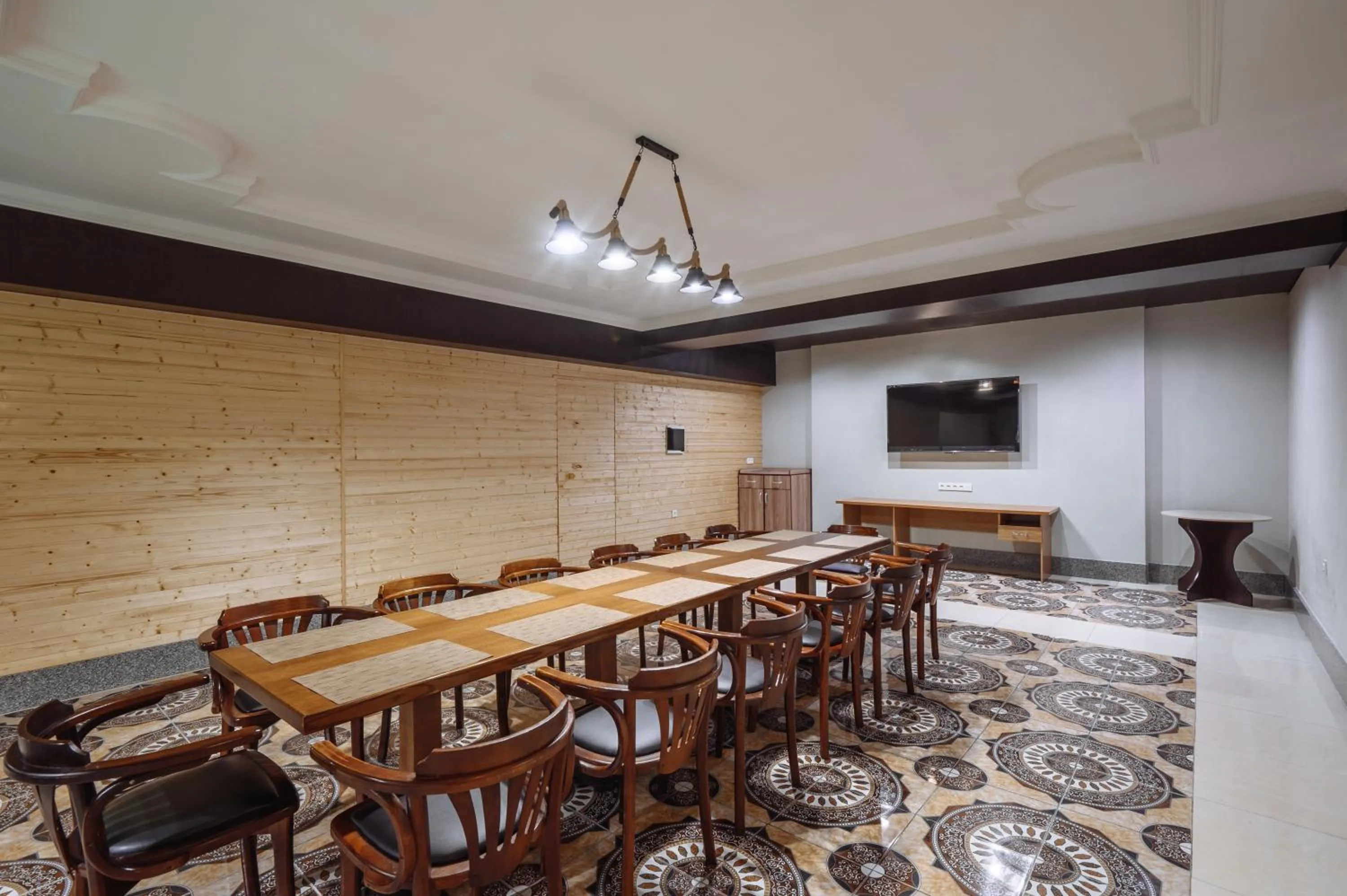 TV and multimedia in Sofiya Tashkent Hotel