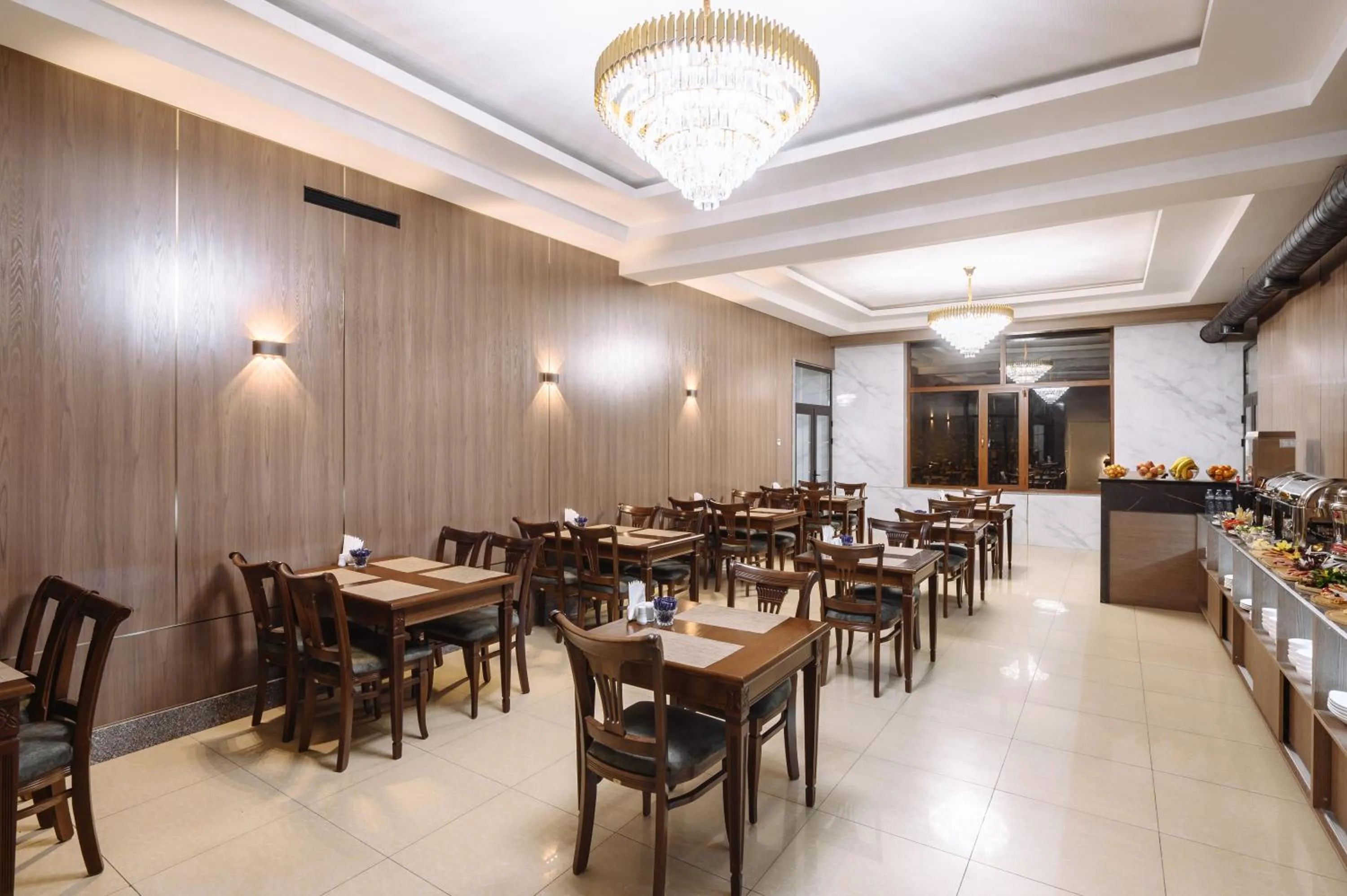 Restaurant/places to eat in Sofiya Tashkent Hotel