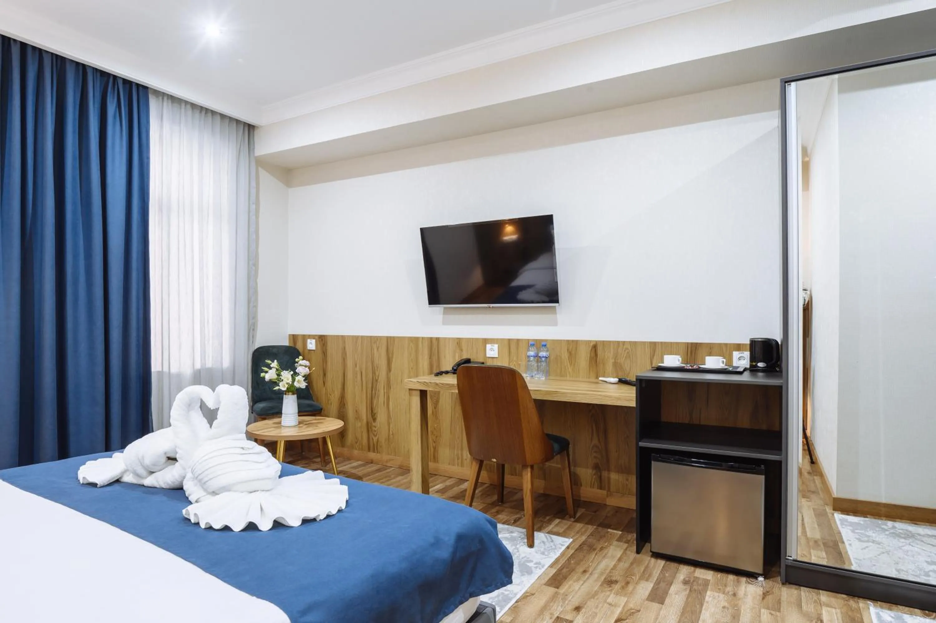 Photo of the whole room, Bed in Sofiya Tashkent Hotel