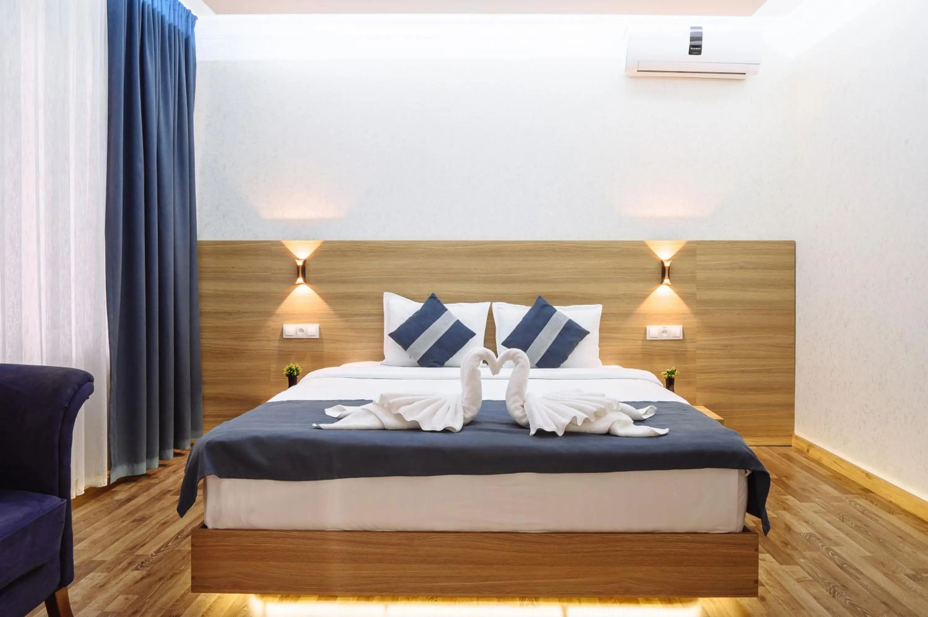 Photo of the whole room, Bed in Sofiya Tashkent Hotel