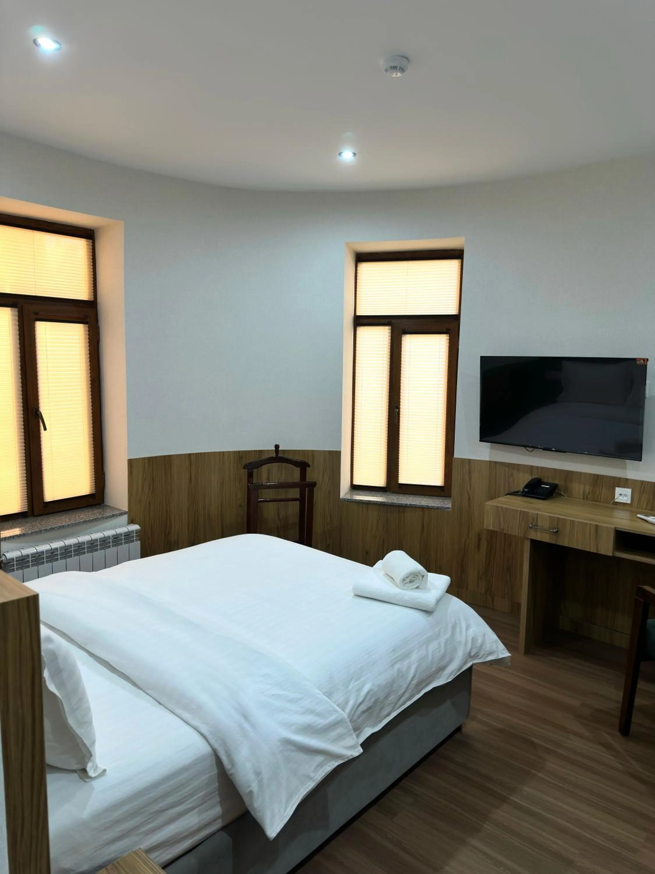 Photo of the whole room, Bed in Sofiya Tashkent Hotel