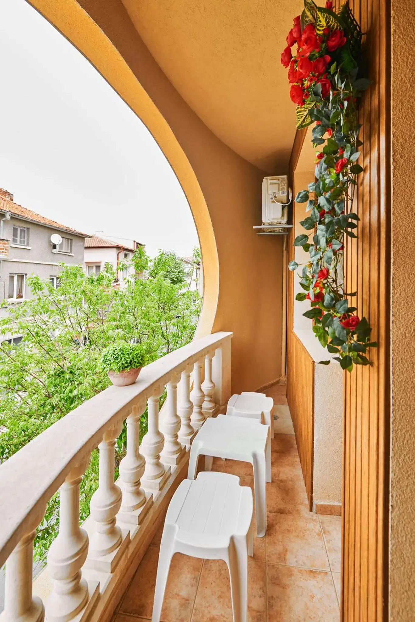 Triple Room with Balcony in Hotel Manz 2 Triple Room with Balcony in Hotel Manz 2