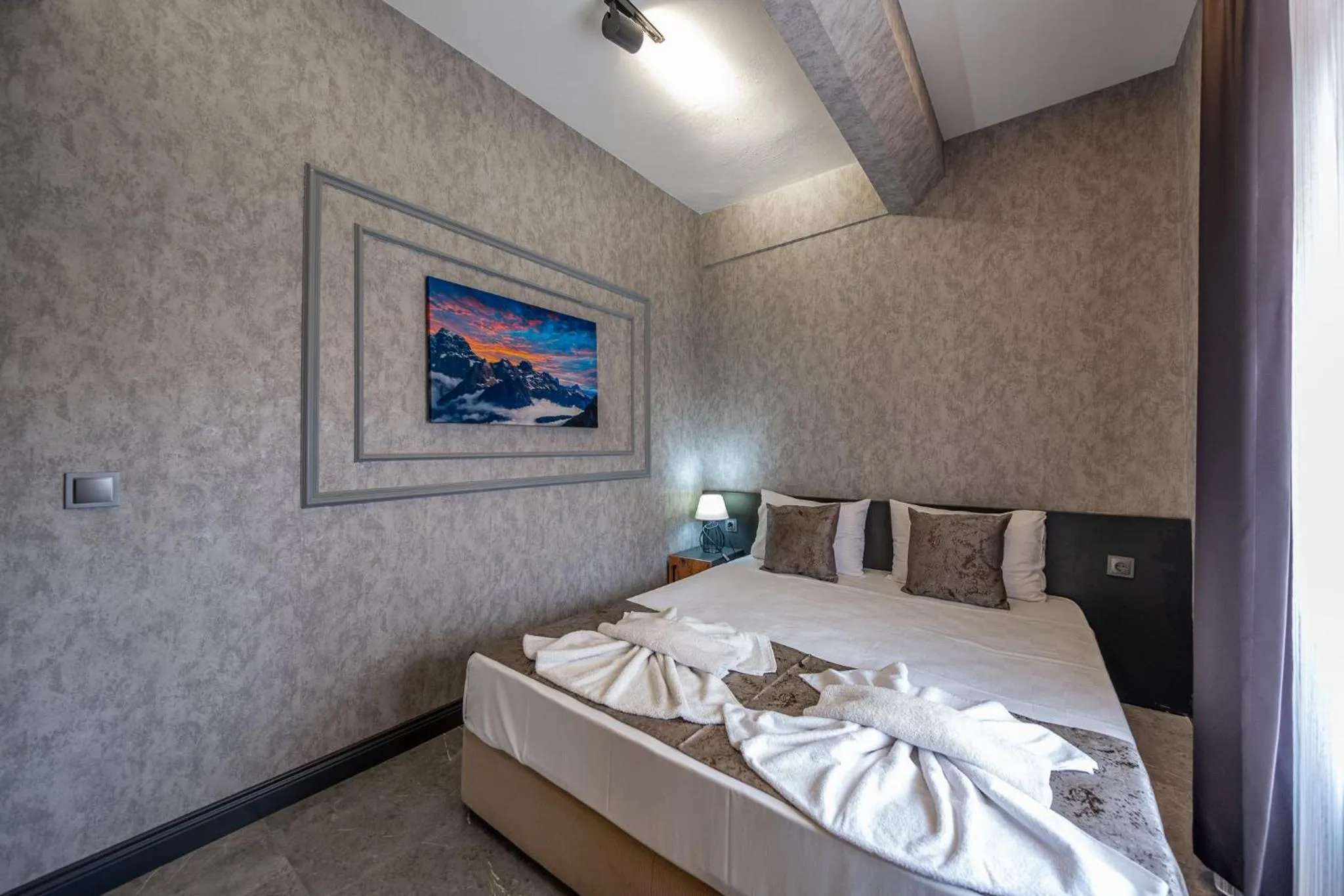 Bed in Mrt Suites Lara