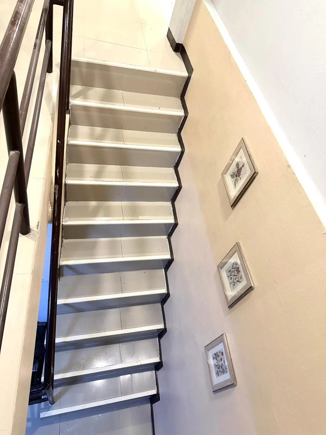 Spring in Baan at Khaosan Hostel