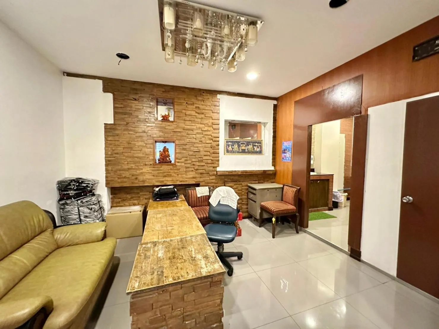 Winter in Baan at Khaosan Hostel