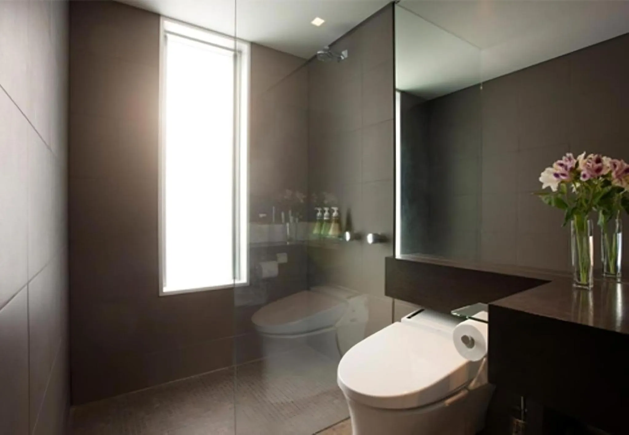 Shower in The Setsumon