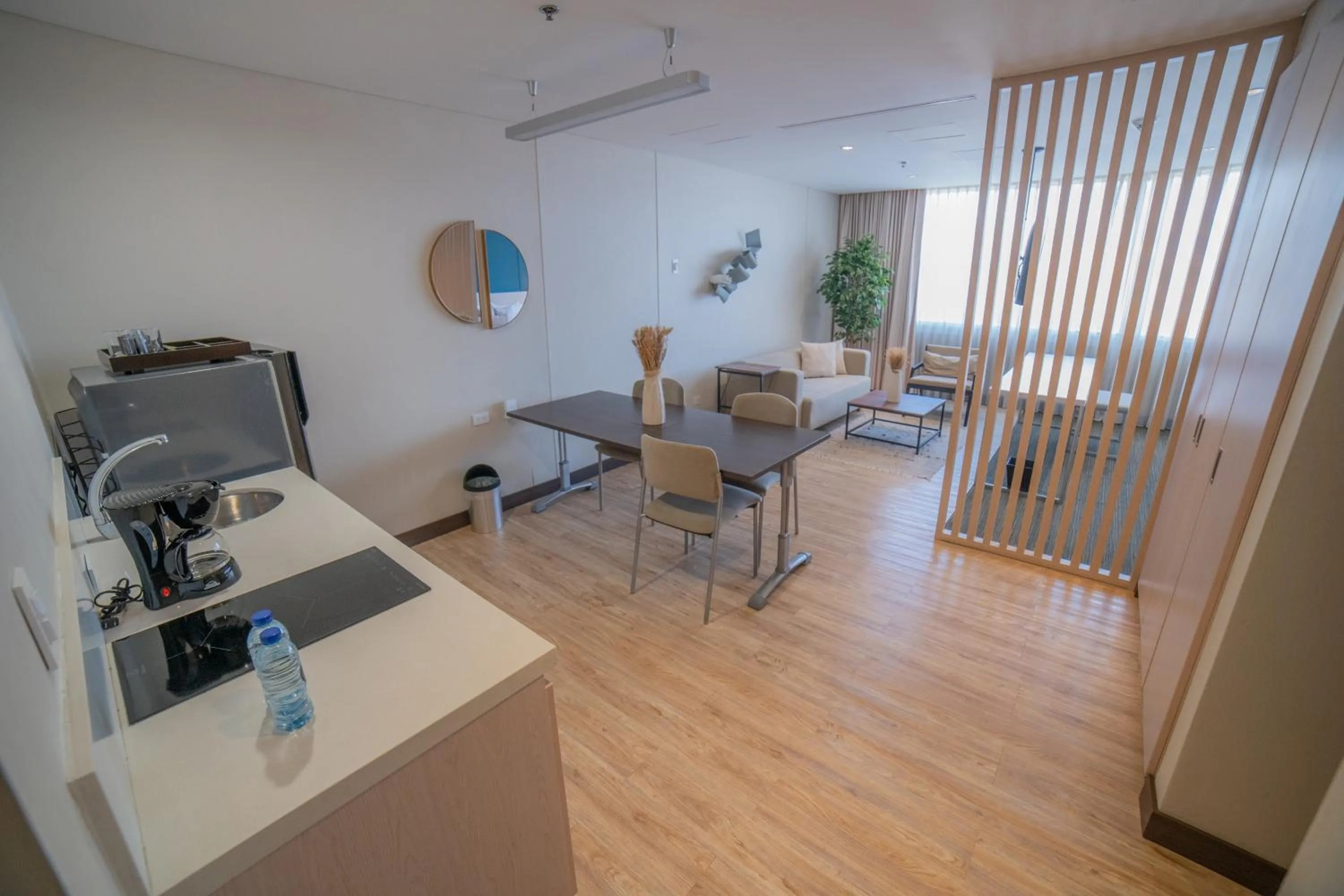 Living room in Liv Zona G Hotel By Sarasti