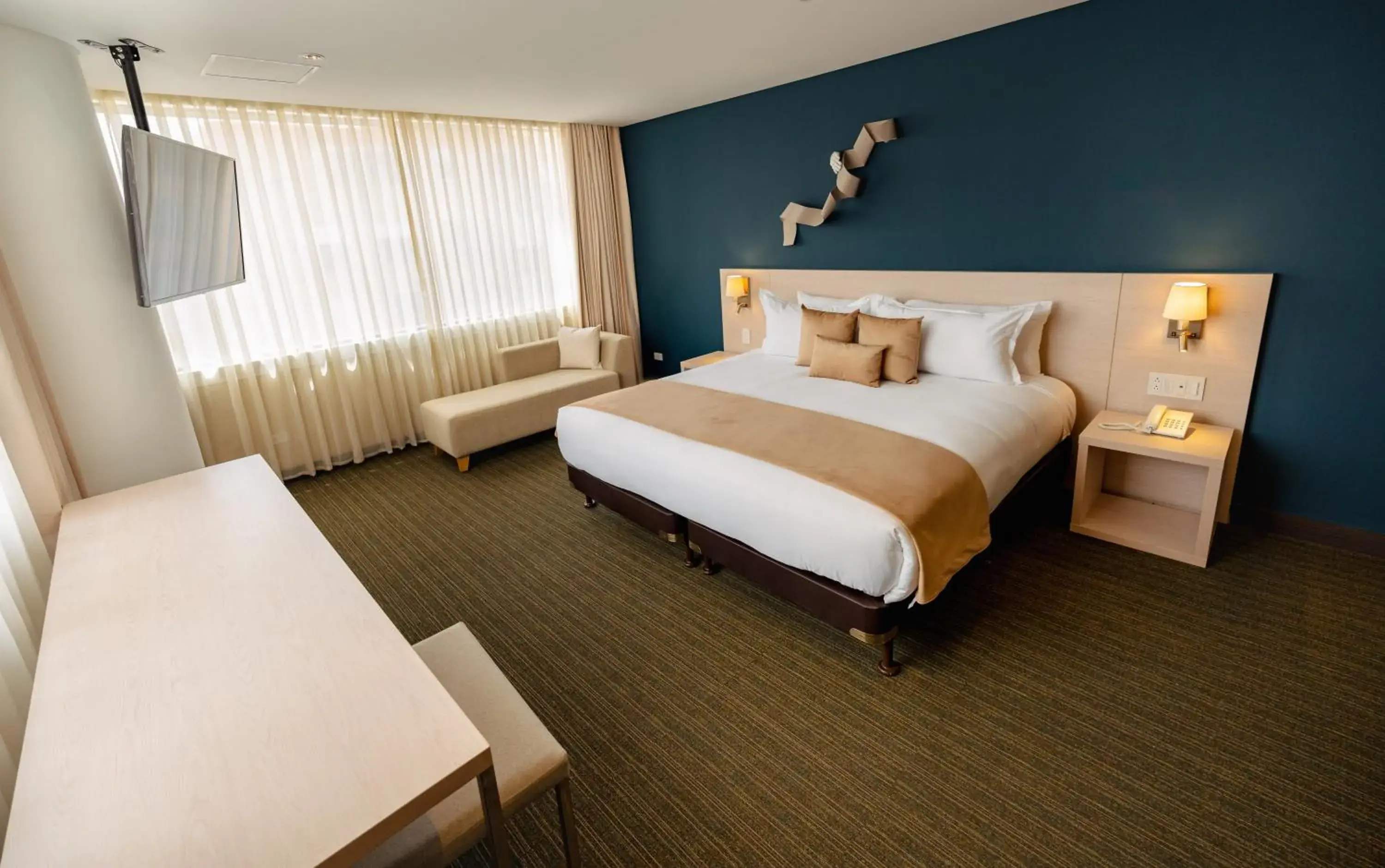 Superior Double Room in Liv Zona G Hotel By Sarasti Superior Double Room in Liv Zona G Hotel By Sarasti