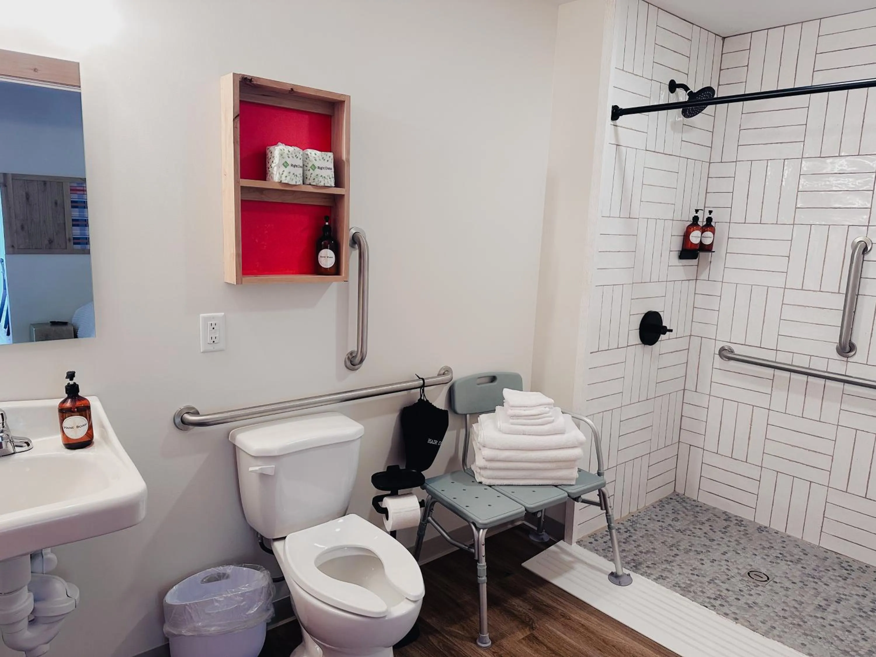 Explorer Rest & Recreation