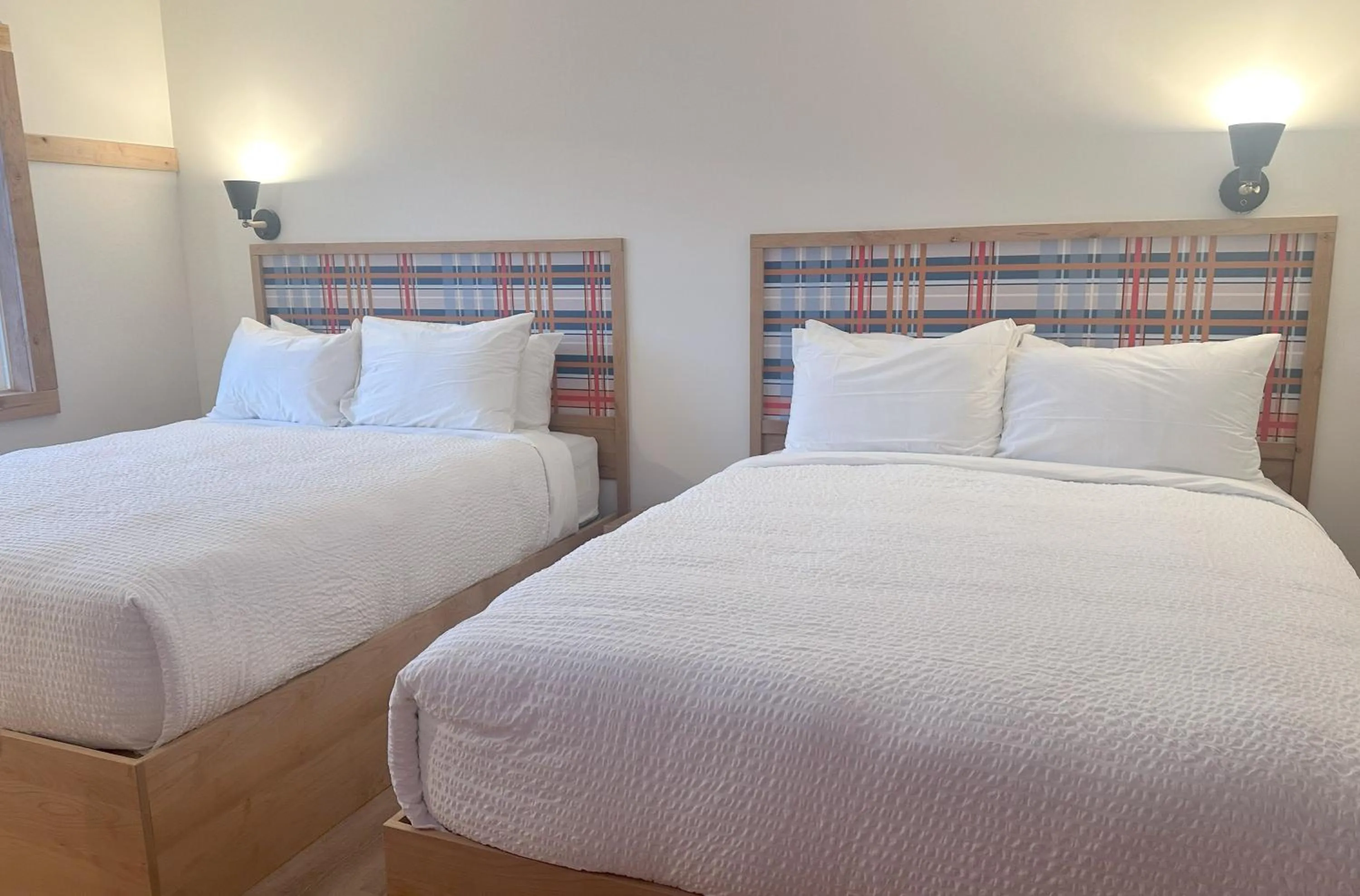 Bedroom, Bed in Explorer Rest & Recreation