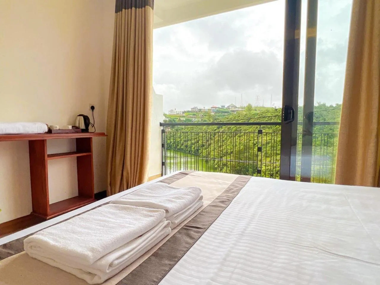 Top Rich Hotel Nuwara Eliya