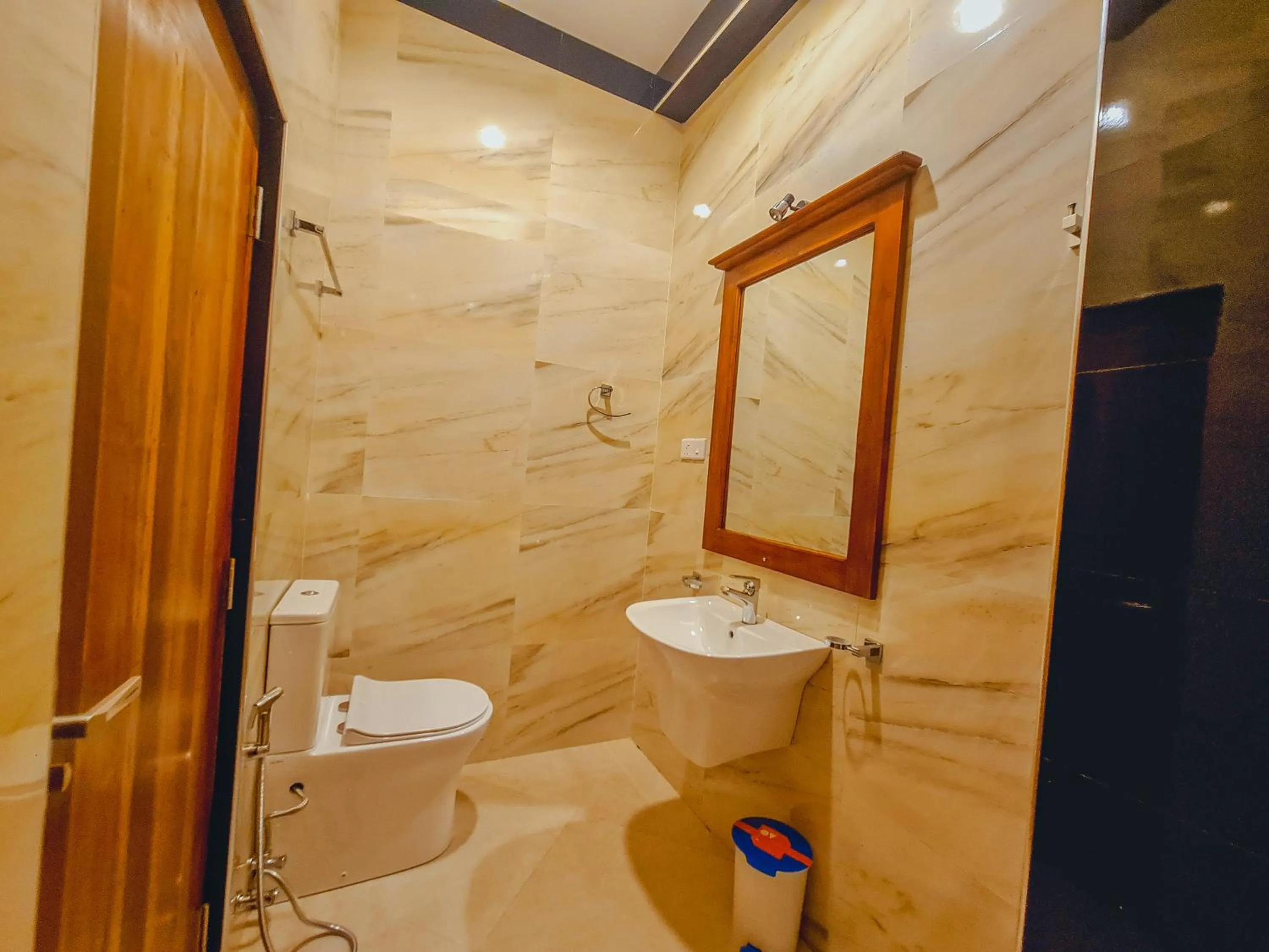 Top Rich Hotel Nuwara Eliya