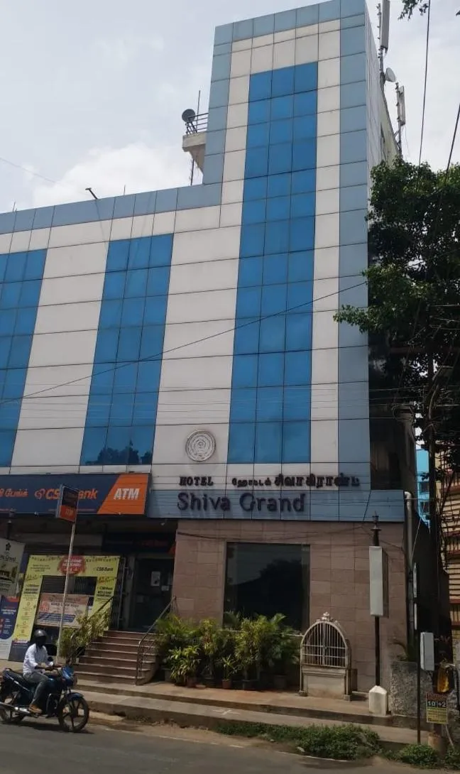 Hotel Shiva Grand