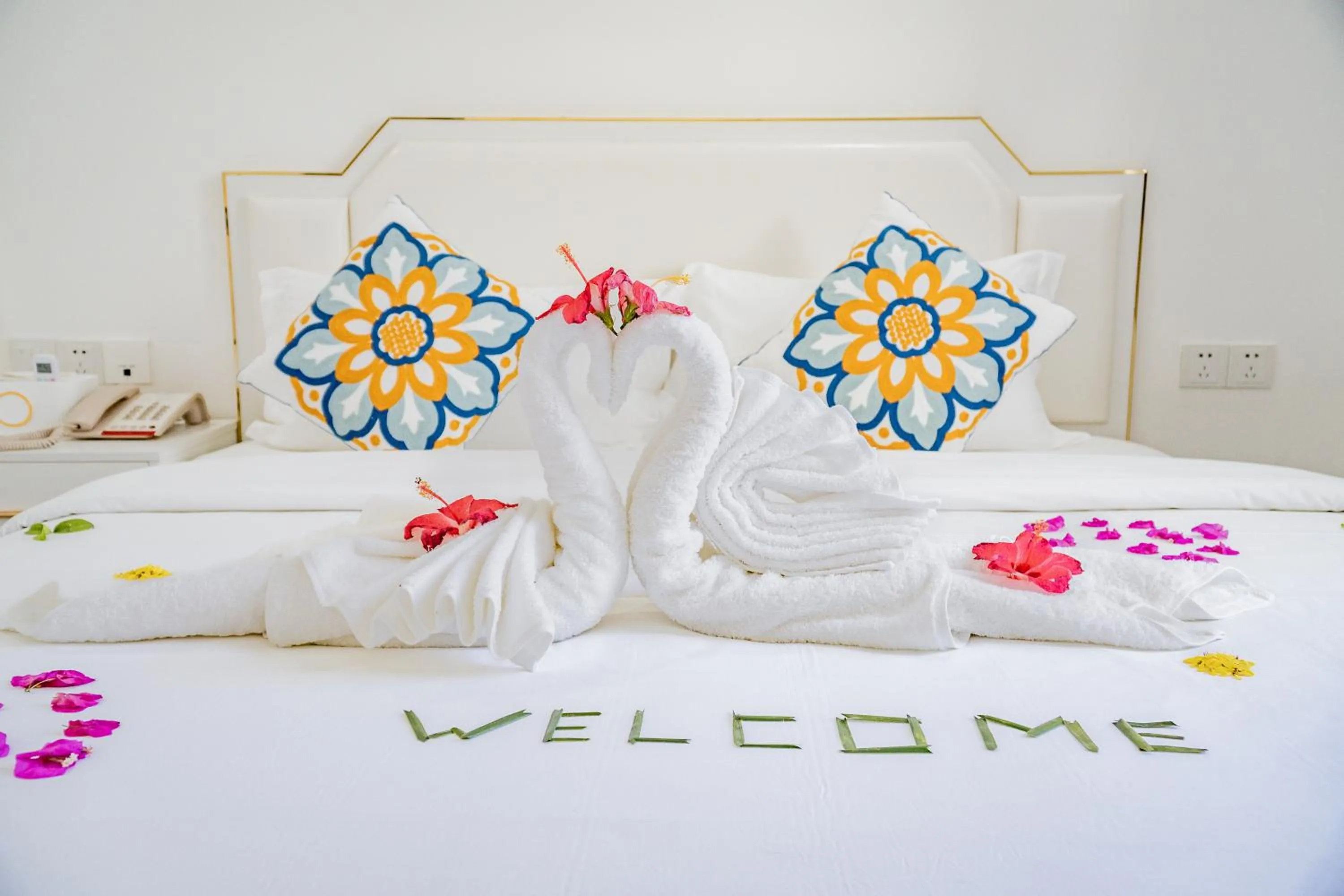 Bed in Bohol Dolphin Bay Resort