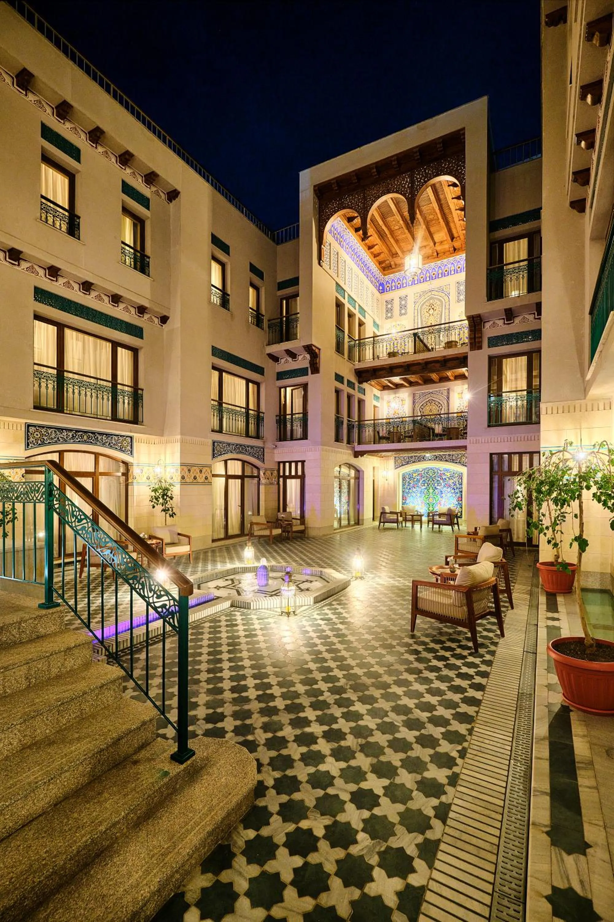 Inner courtyard view in Kosh Havuz boutique hotel