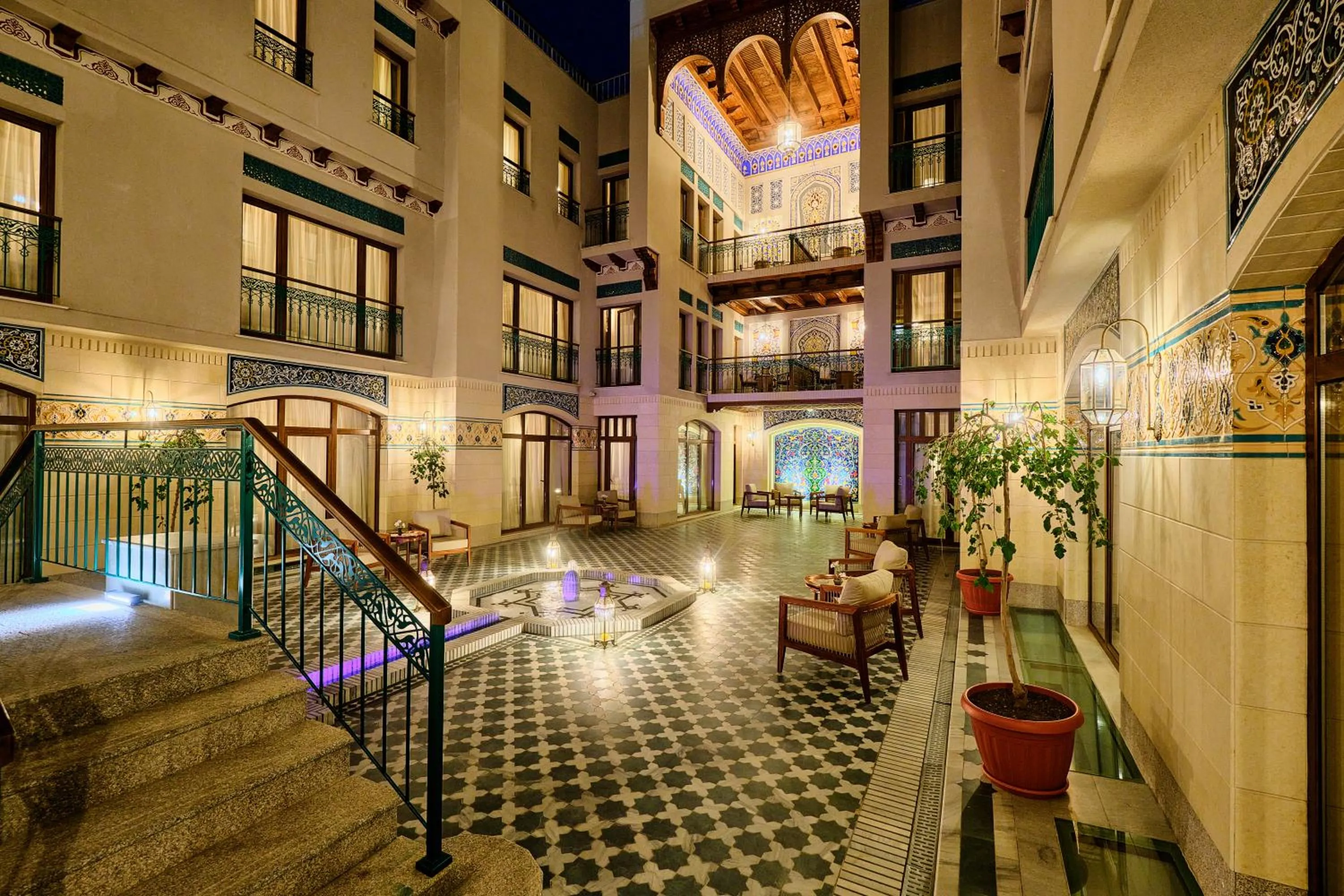 Inner courtyard view in Kosh Havuz boutique hotel