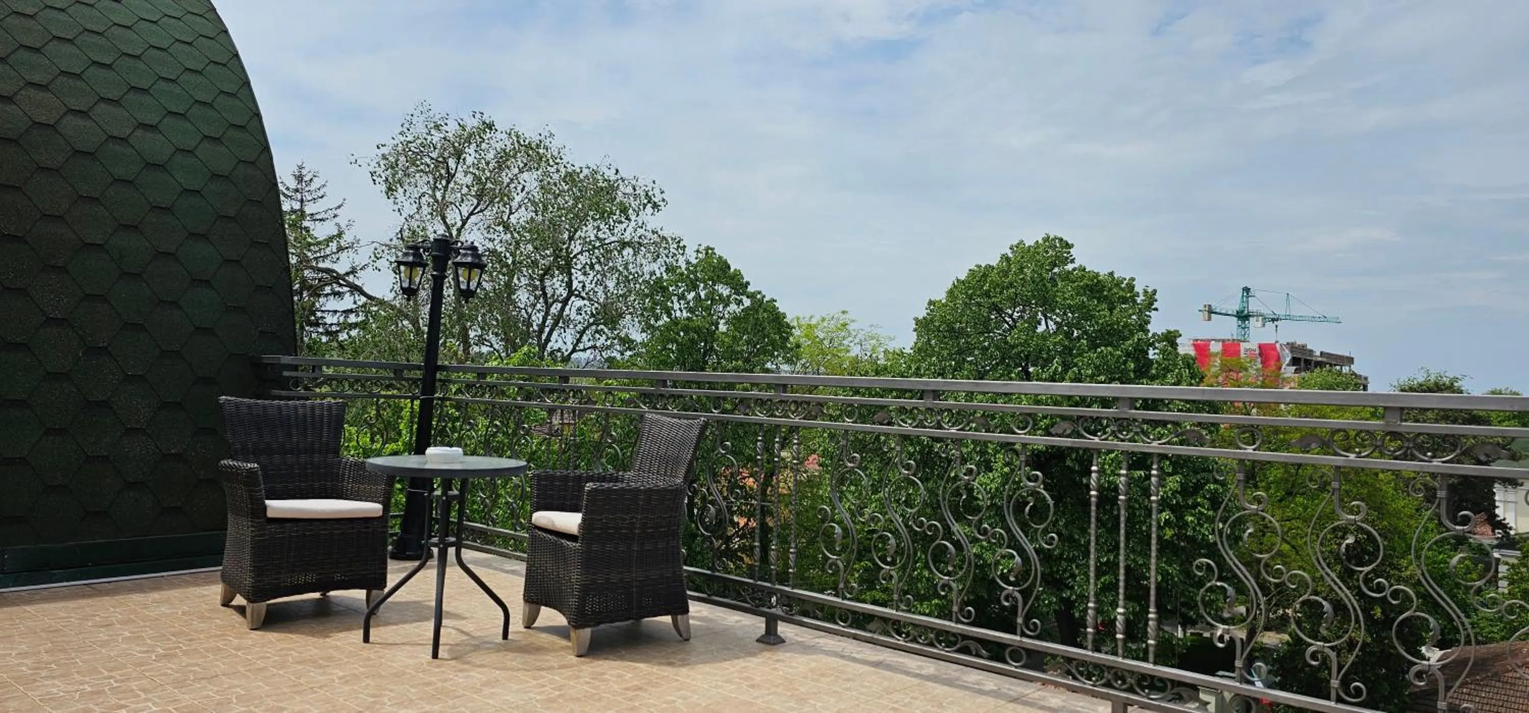 Balcony/Terrace in Savoy Hotel