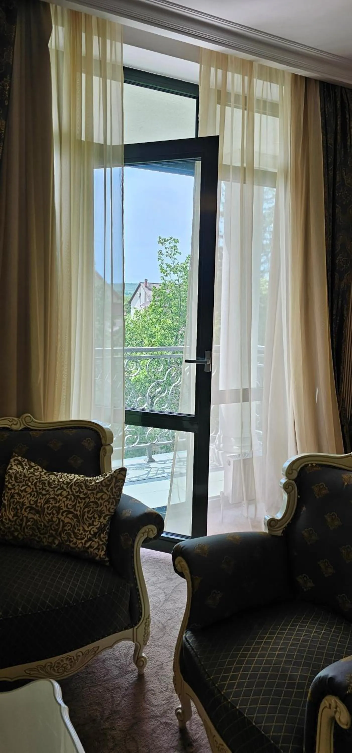 Balcony/Terrace in Savoy Hotel