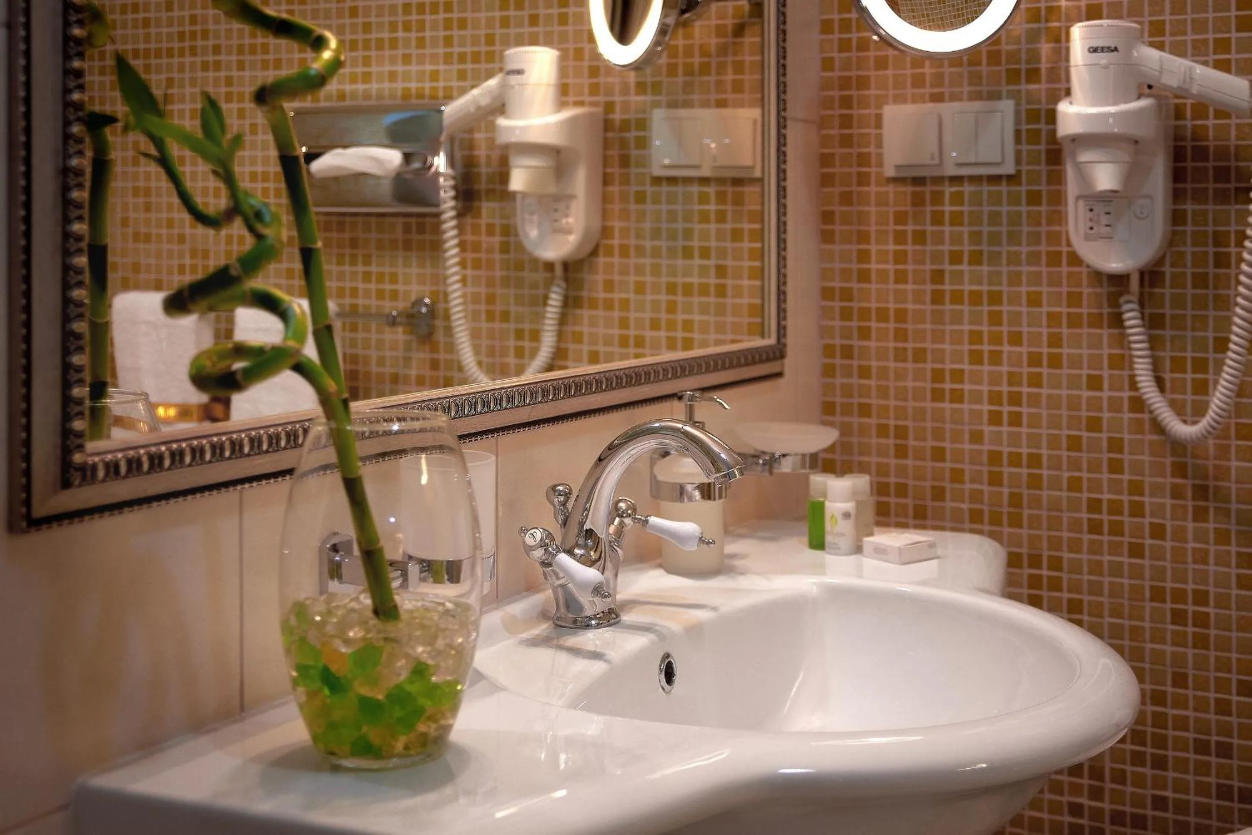 Shower in Savoy Hotel