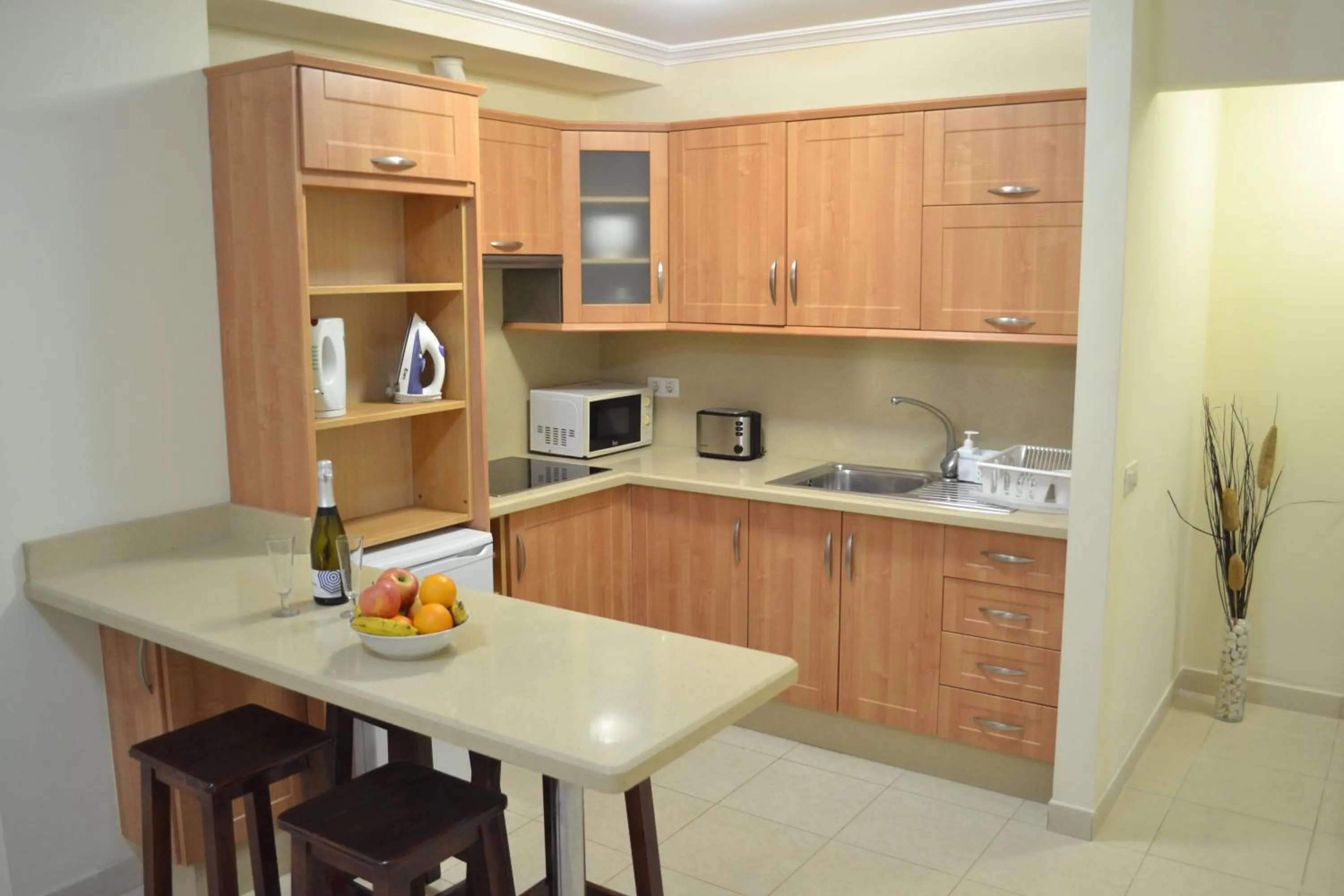 Kitchen or kitchenette in Apartamentos Garden Atlantis en Club Atlantis