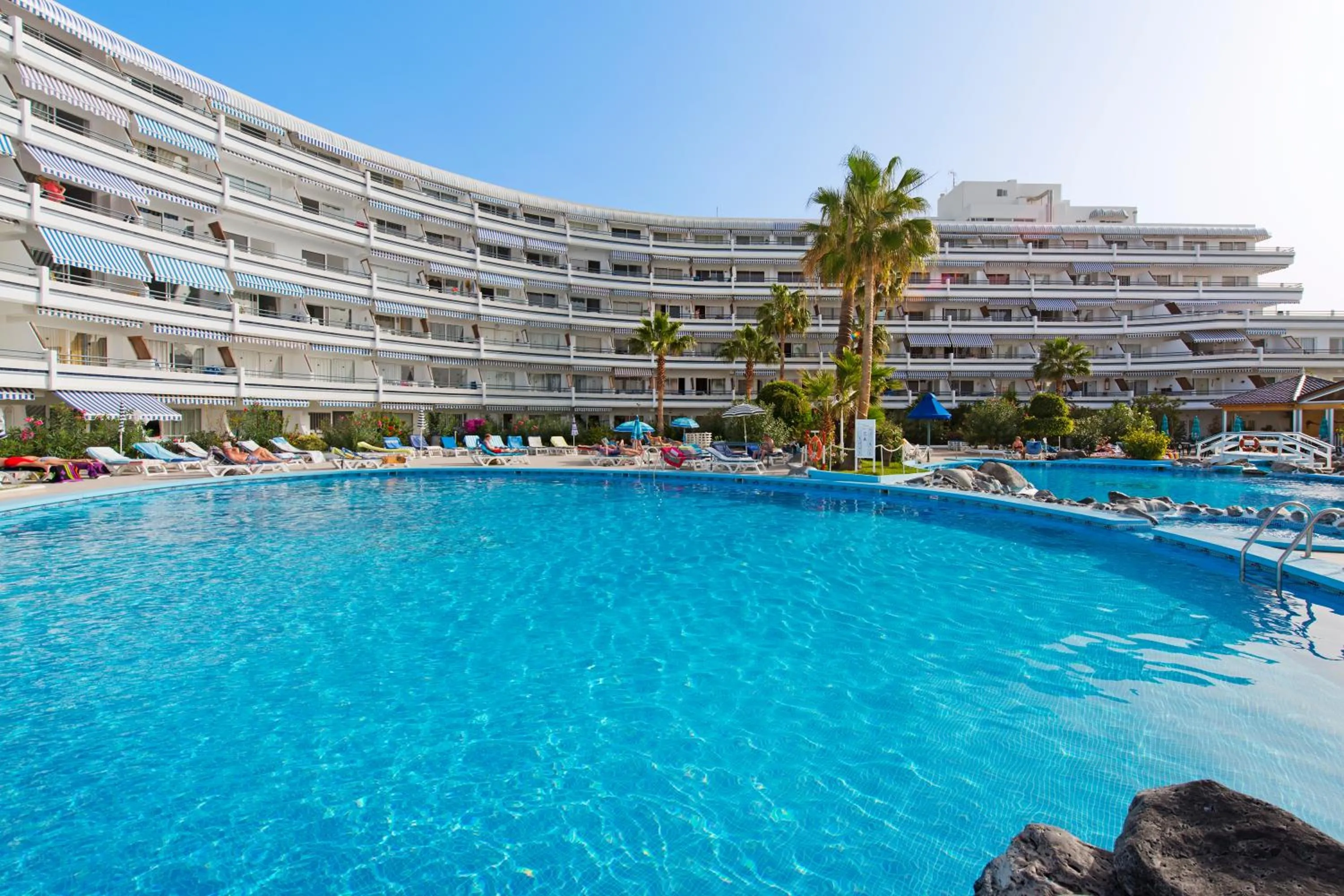 Pool view in Apartamentos Garden Atlantis en Club Atlantis