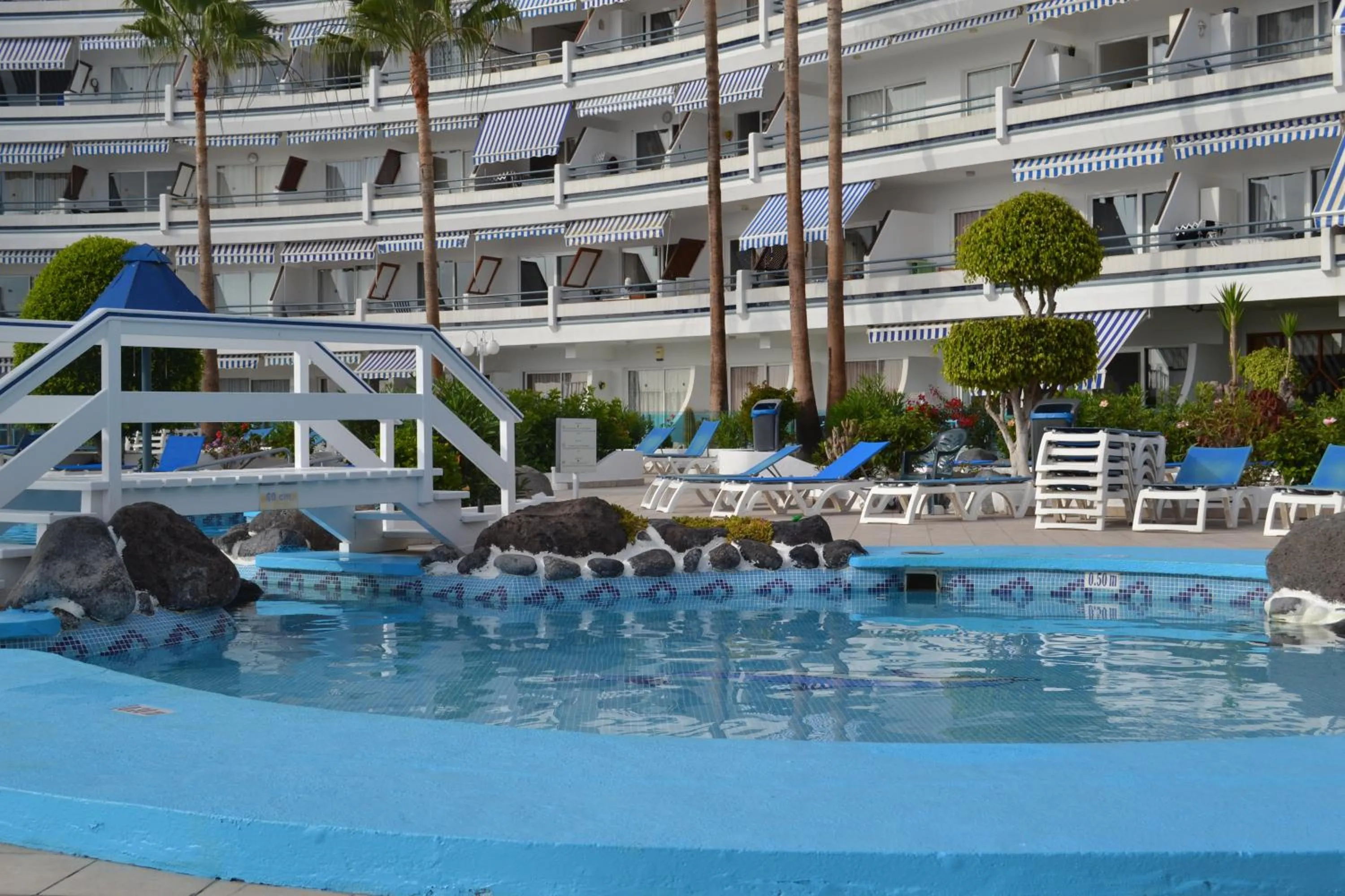Pool view in Apartamentos Garden Atlantis en Club Atlantis