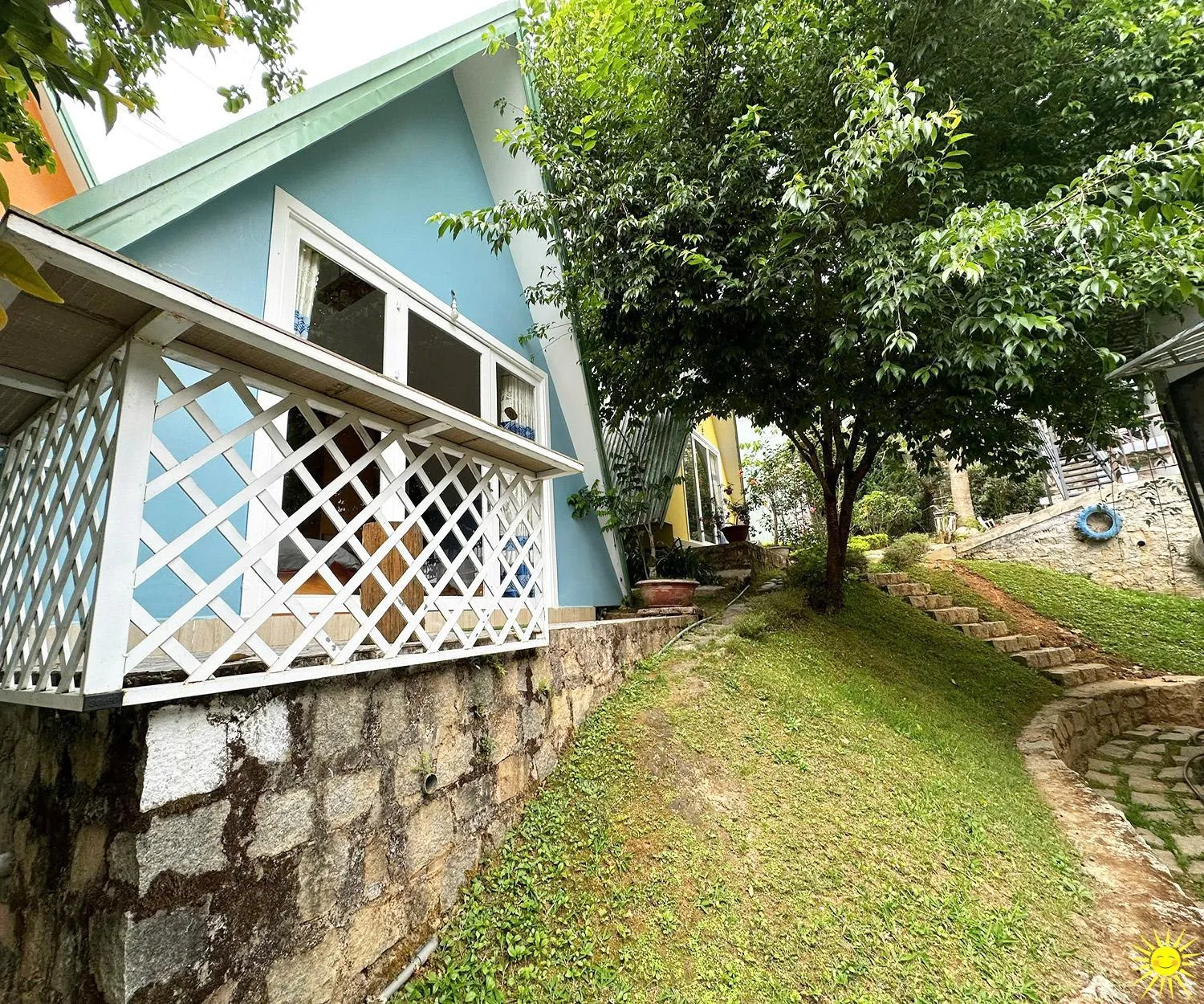 Property building in Otel Hotel Dalat