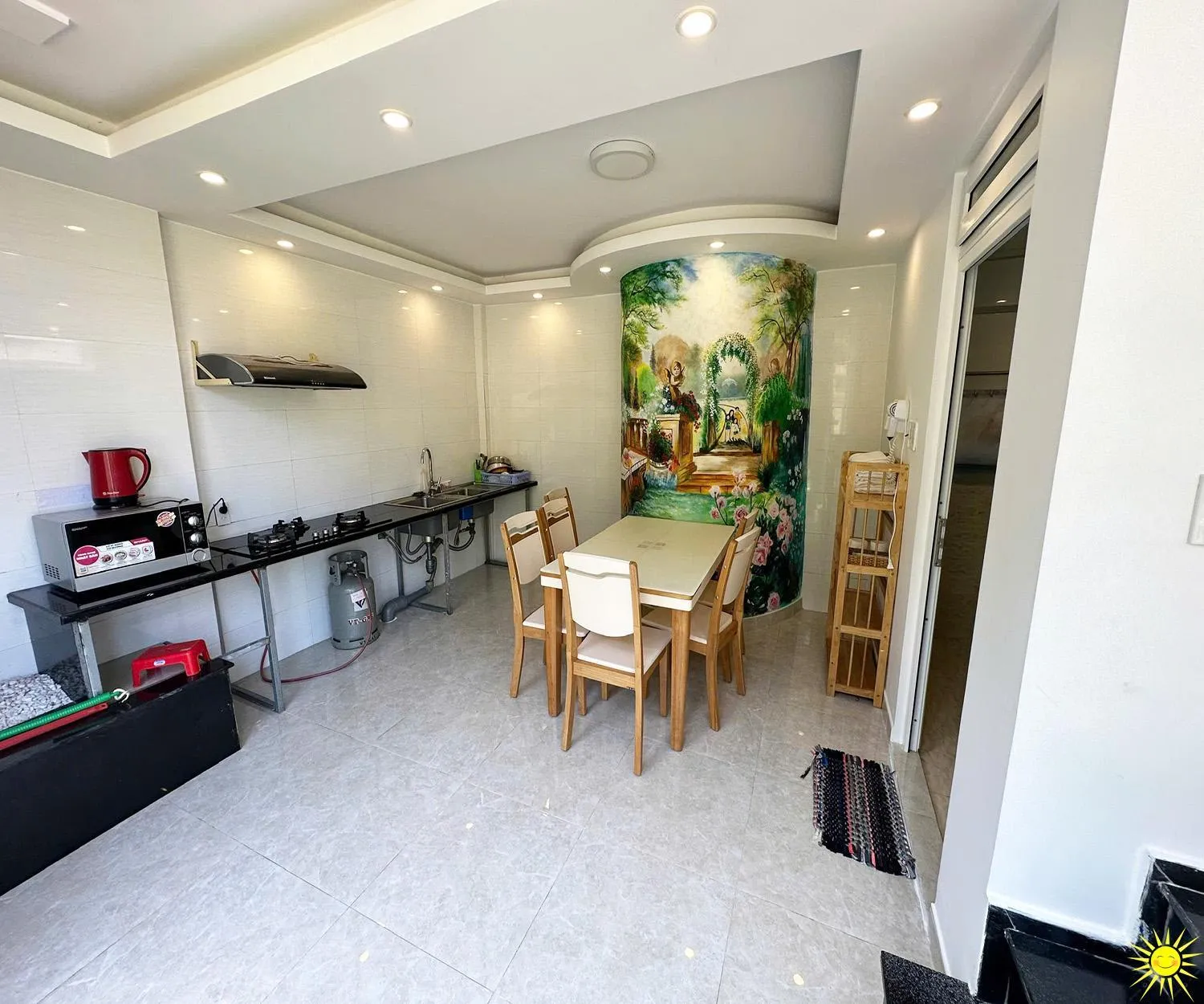 Kitchen or kitchenette in Otel Hotel Dalat