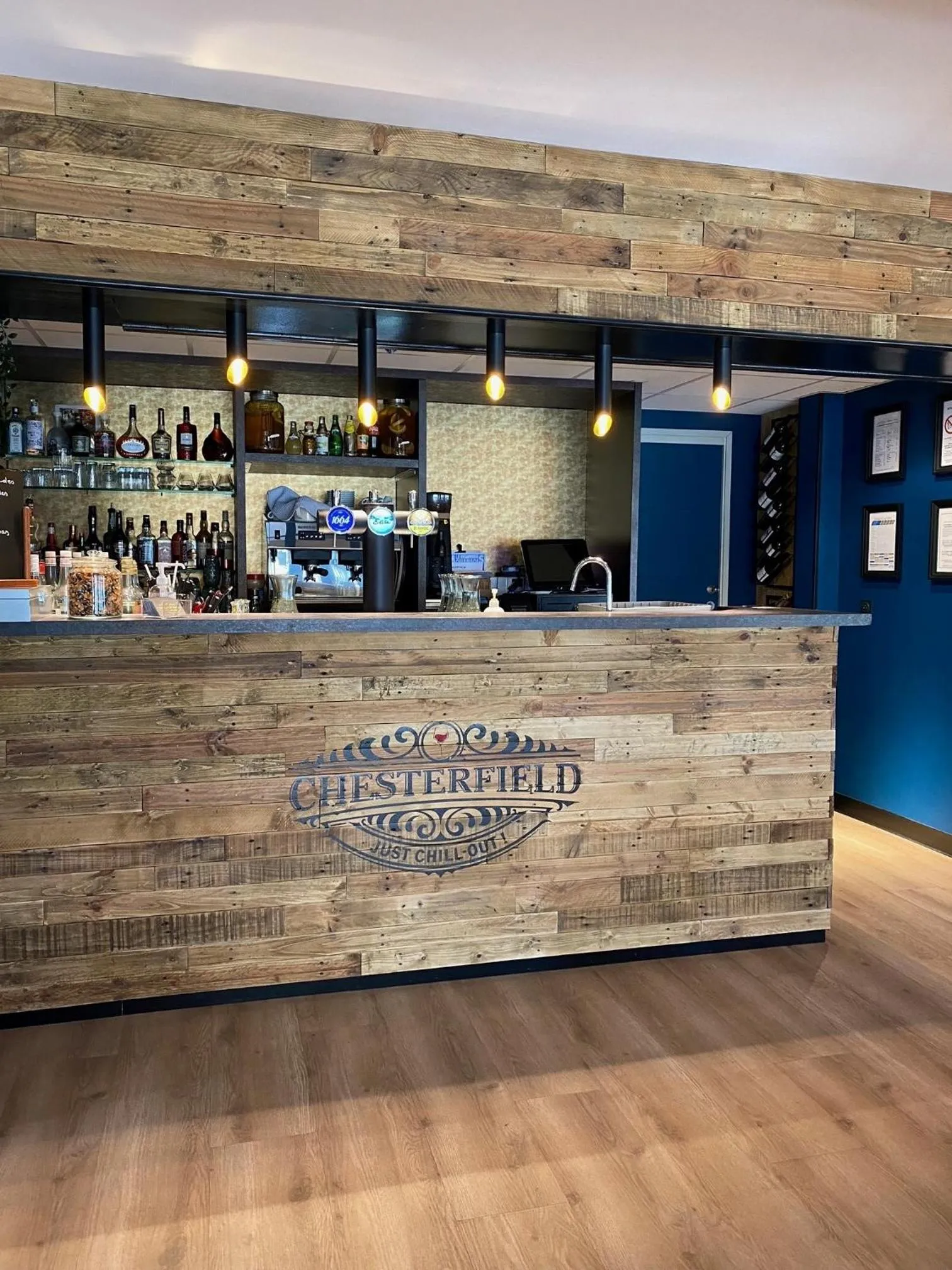 Property building in Urban Style Cannes Mouans-Sartoux