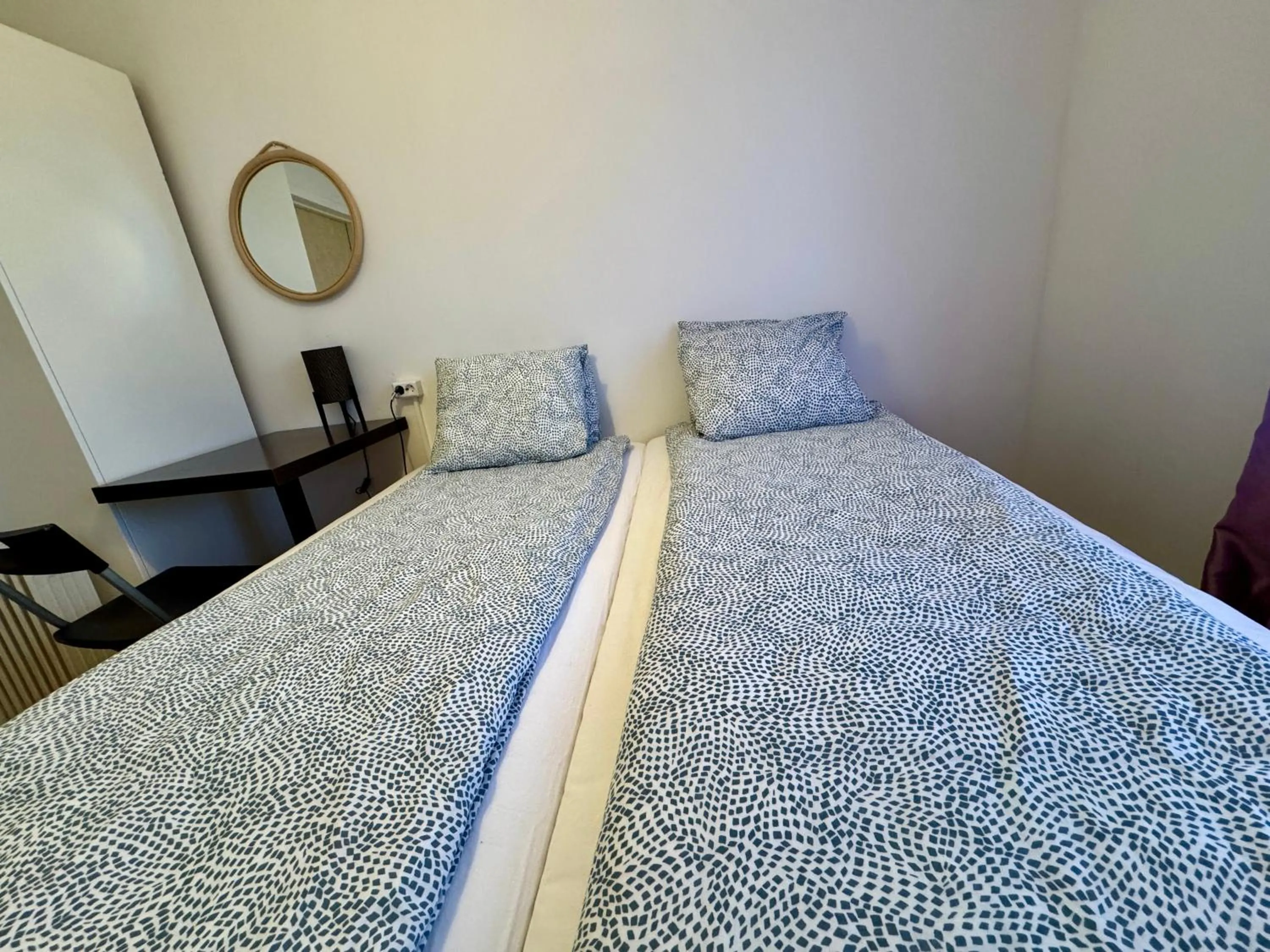 Bed in Hässlebogården Turist & Konferens