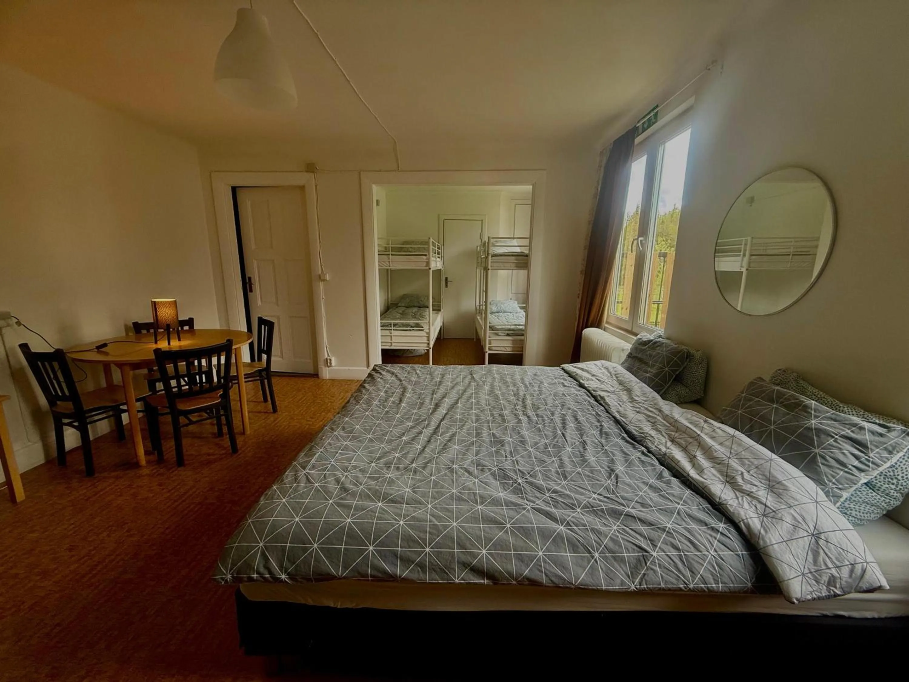 Bed in Hässlebogården Turist & Konferens