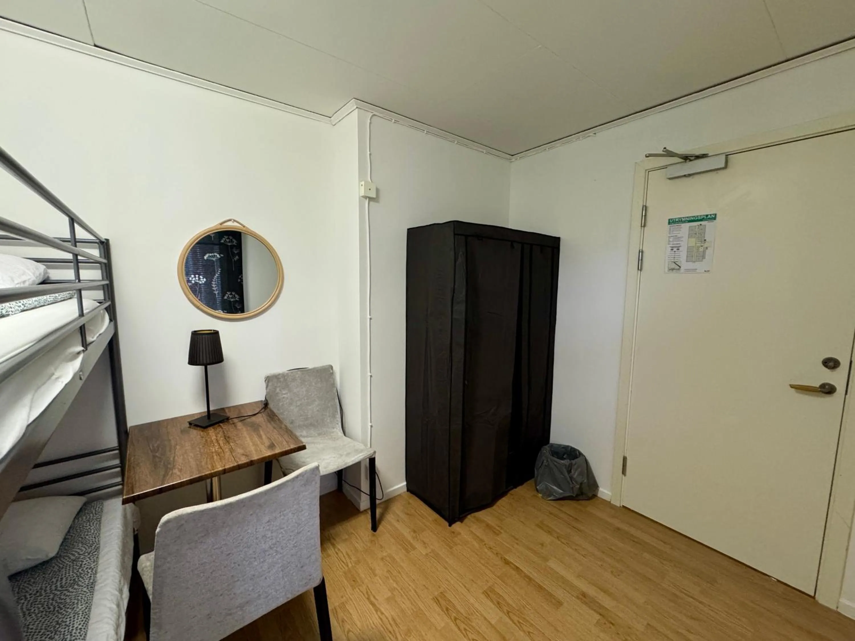 Bed in Hässlebogården Turist & Konferens