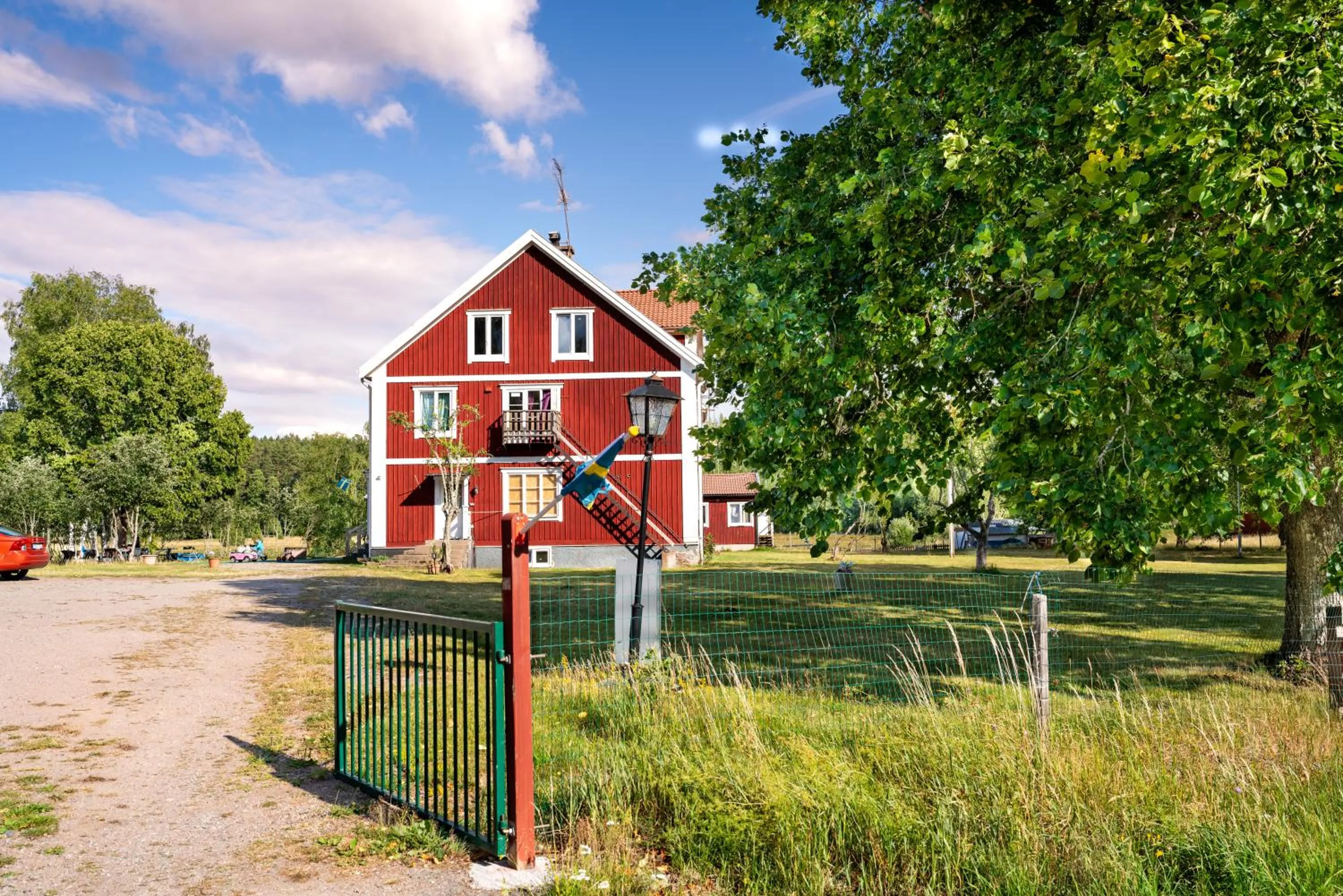 Property building in Hässlebogården Turist & Konferens