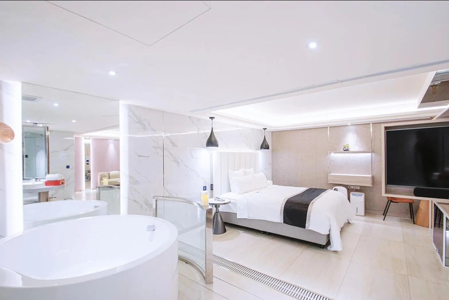 Bed in 168 Motel-Zhongli