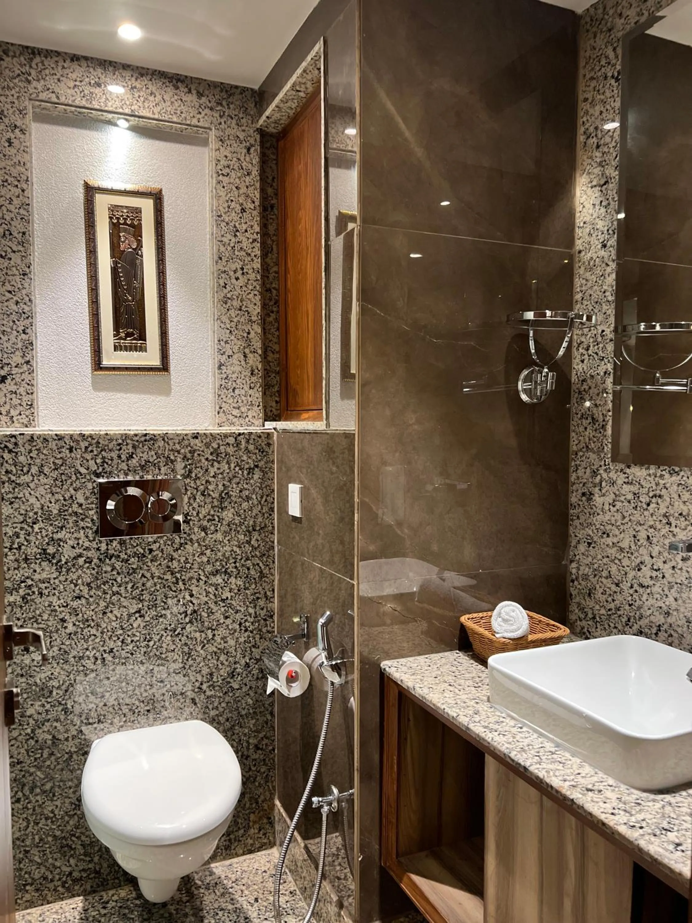 Bathroom in Hotel Apricia