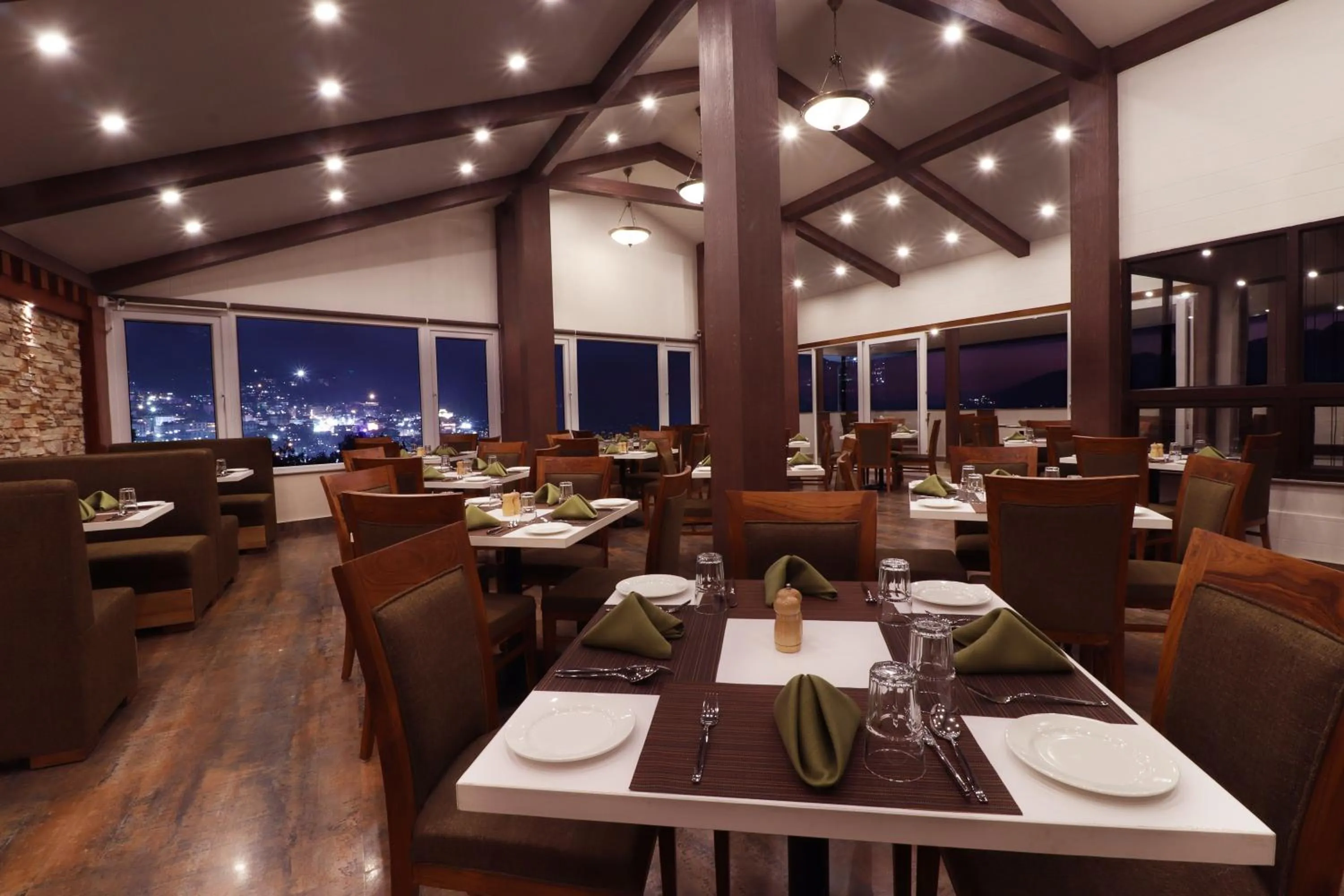 Restaurant/places to eat in Denzong Shangrila Lords Inn - Hotel & Spa