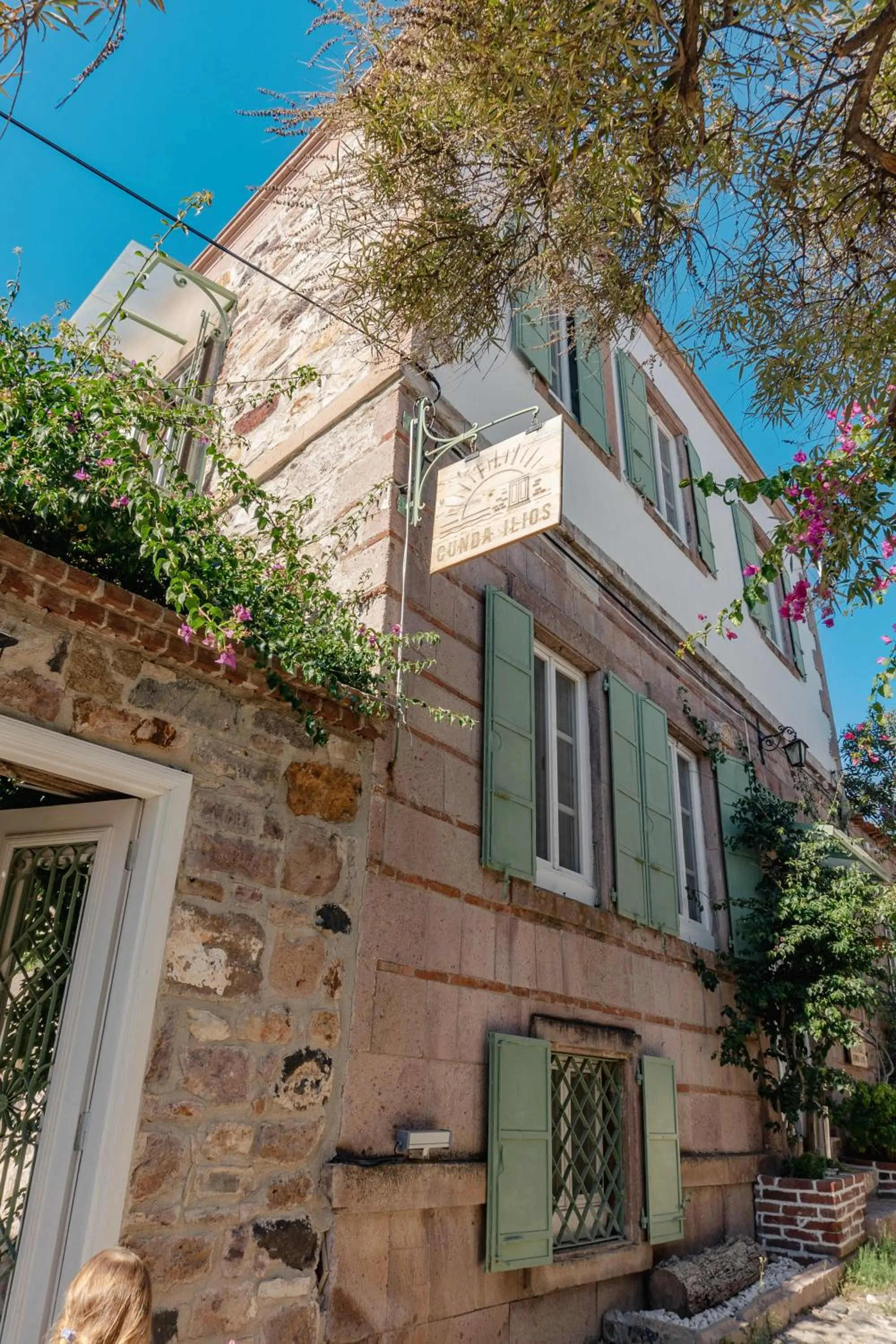 Property building in Cunda ILIOS