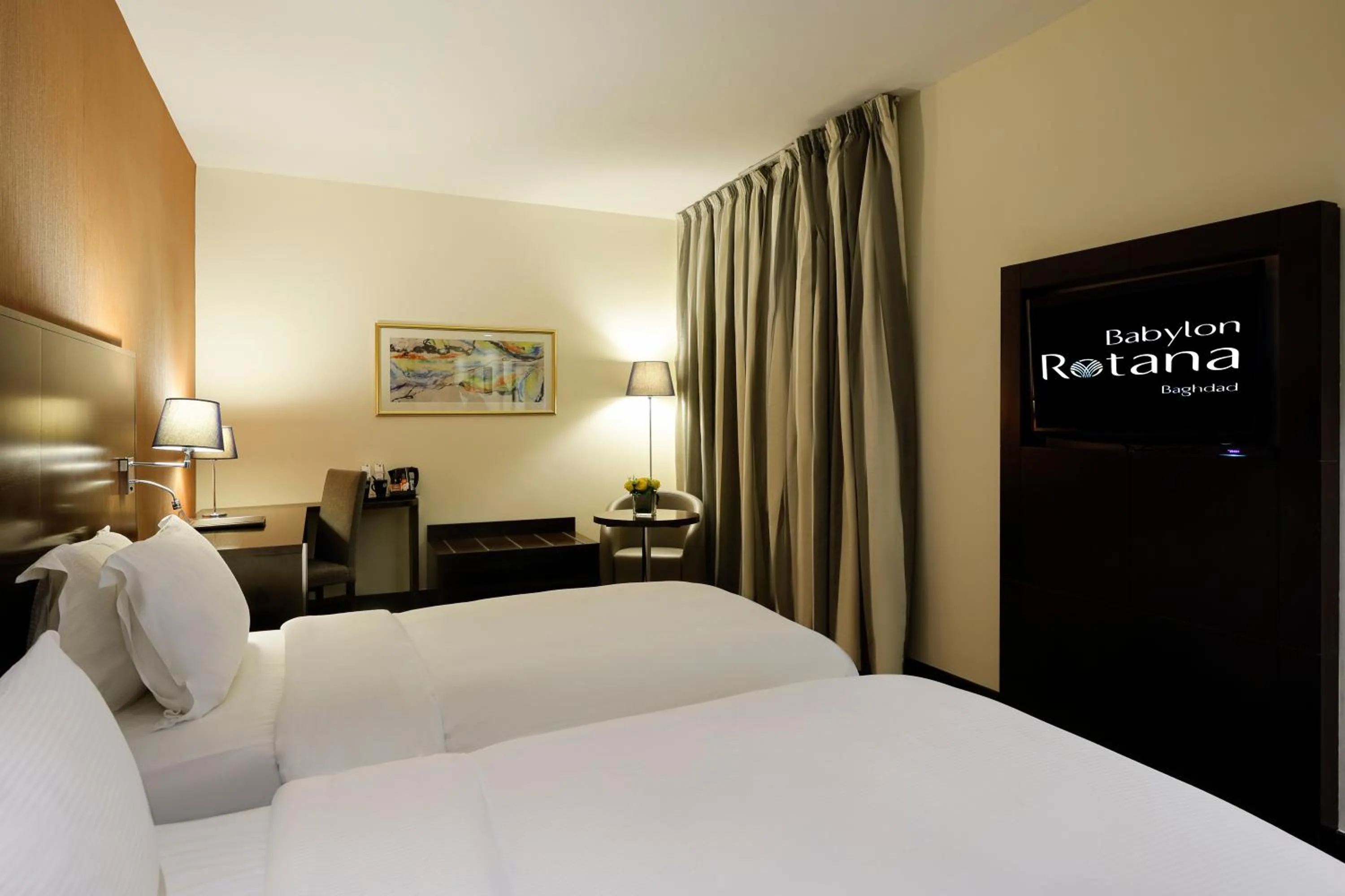 Bedroom, Bed in Babylon Rotana Hotel