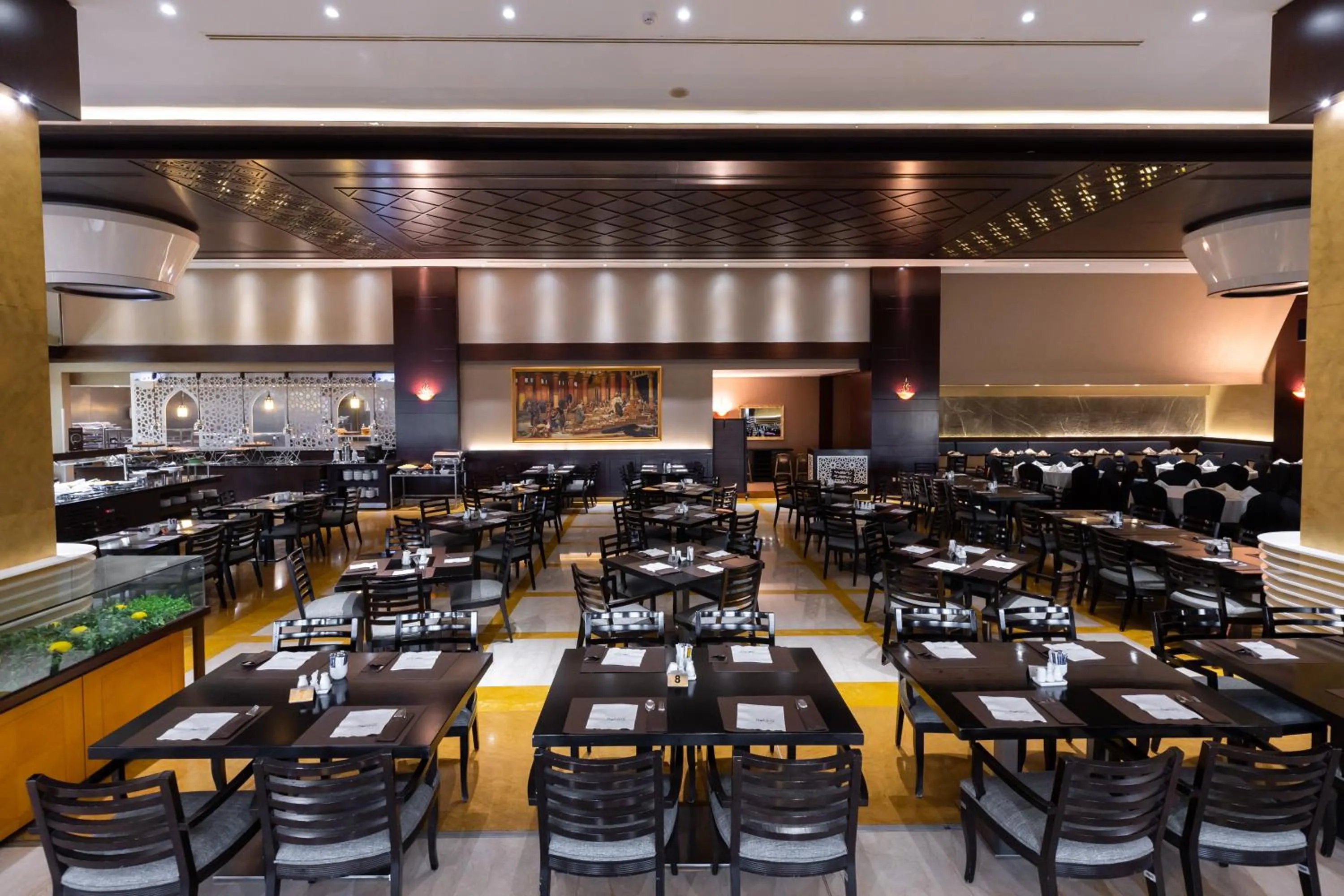 Restaurant/places to eat in Babylon Rotana Hotel