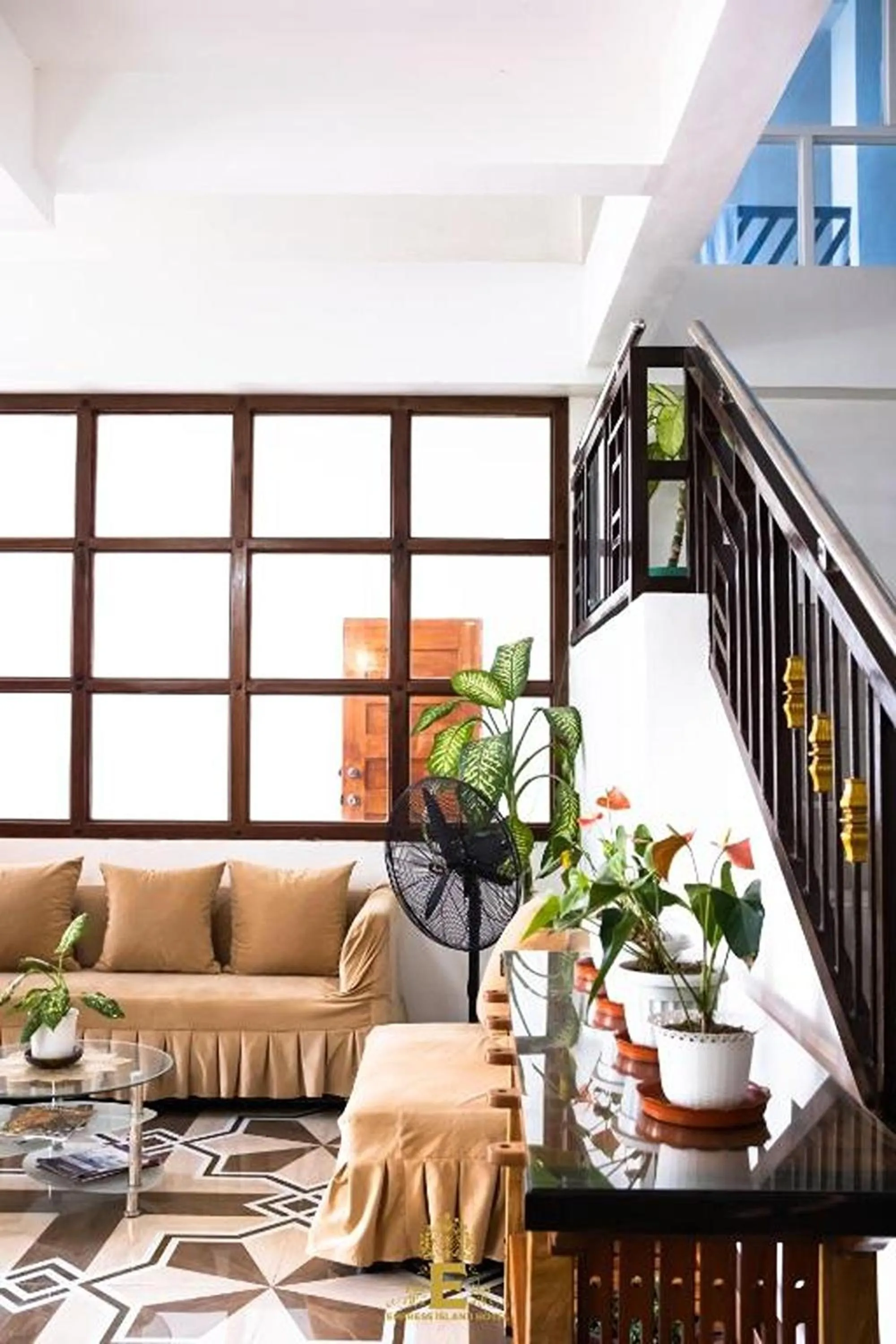 Living room in Empress Island Hotel