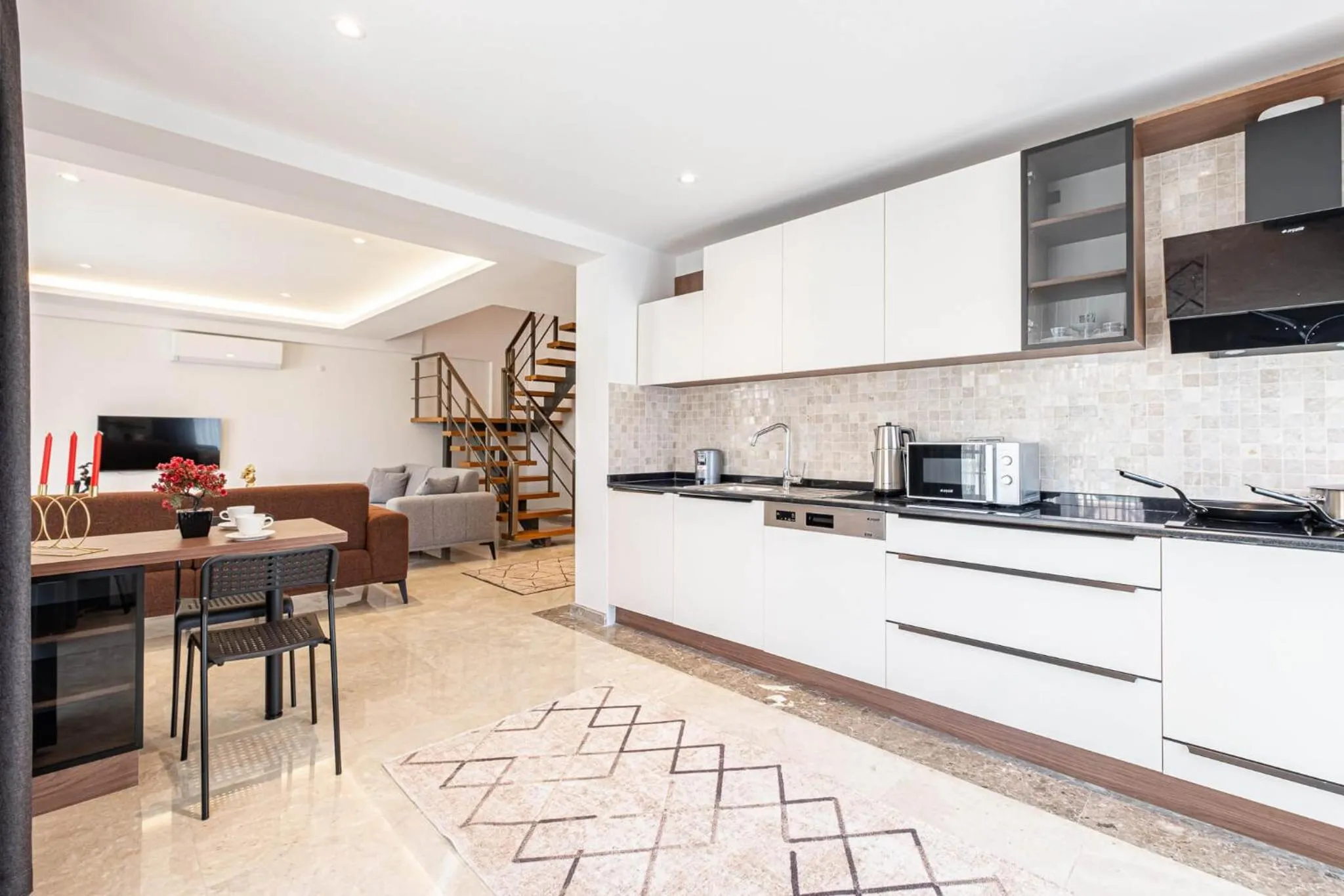 Kitchen or kitchenette in Belek Deluxe Suit