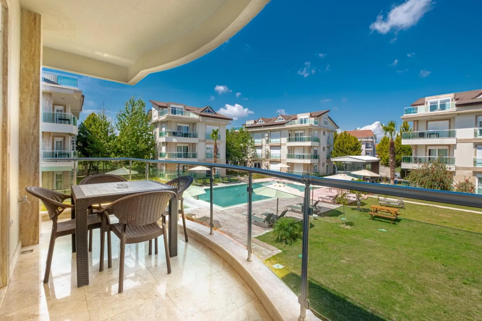 Property building in Belek Deluxe Suit