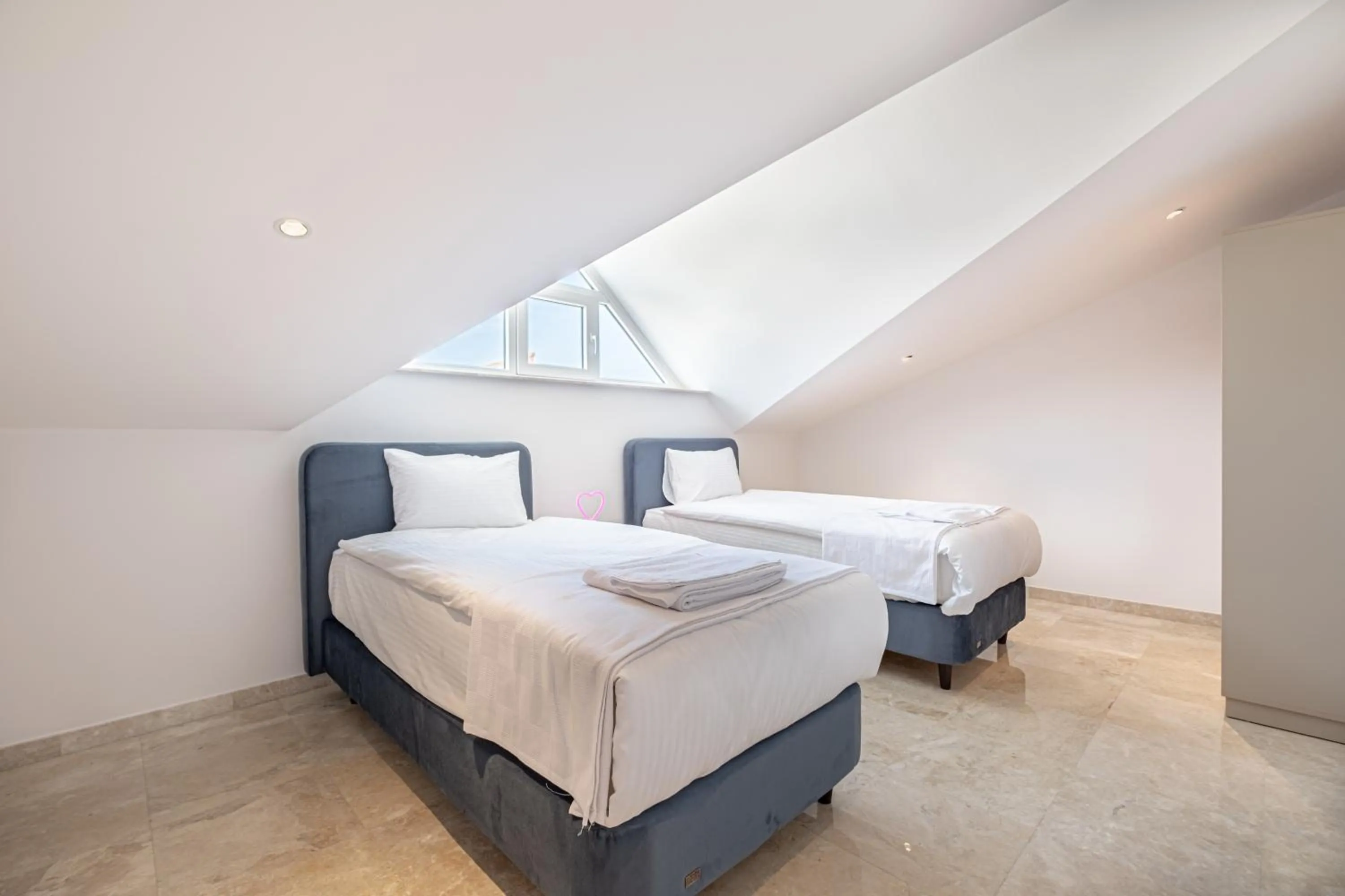 Bed in Belek Deluxe Suit