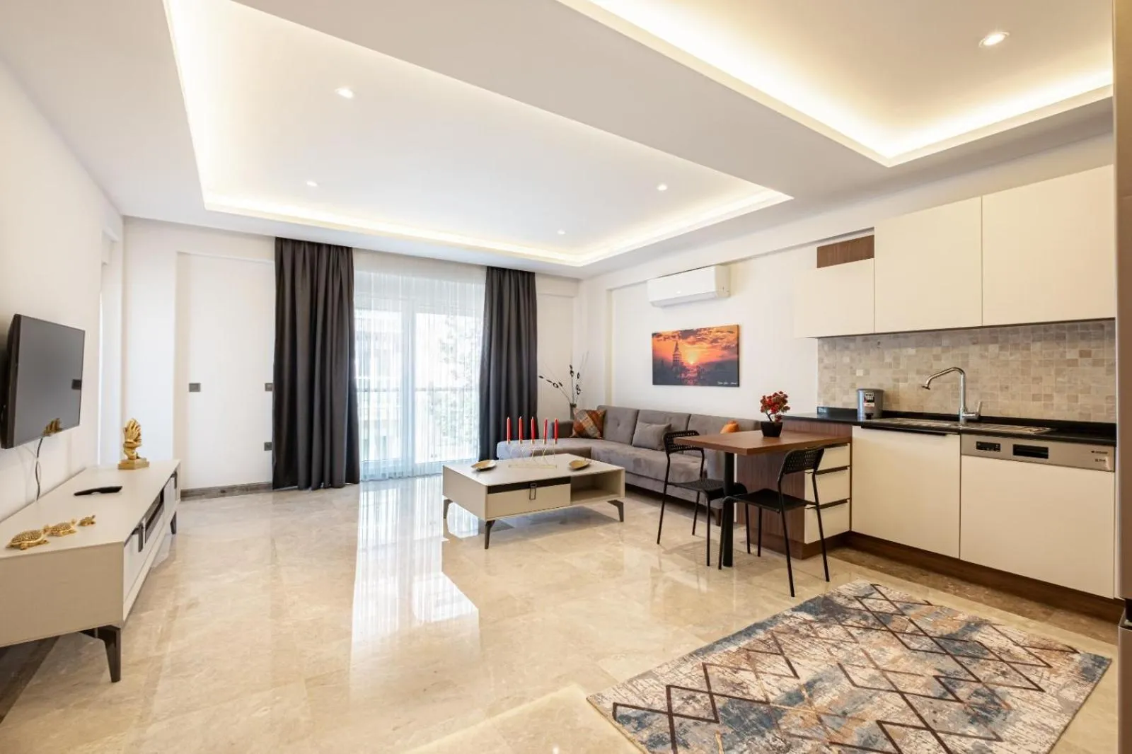 TV and multimedia in Belek Deluxe Suit