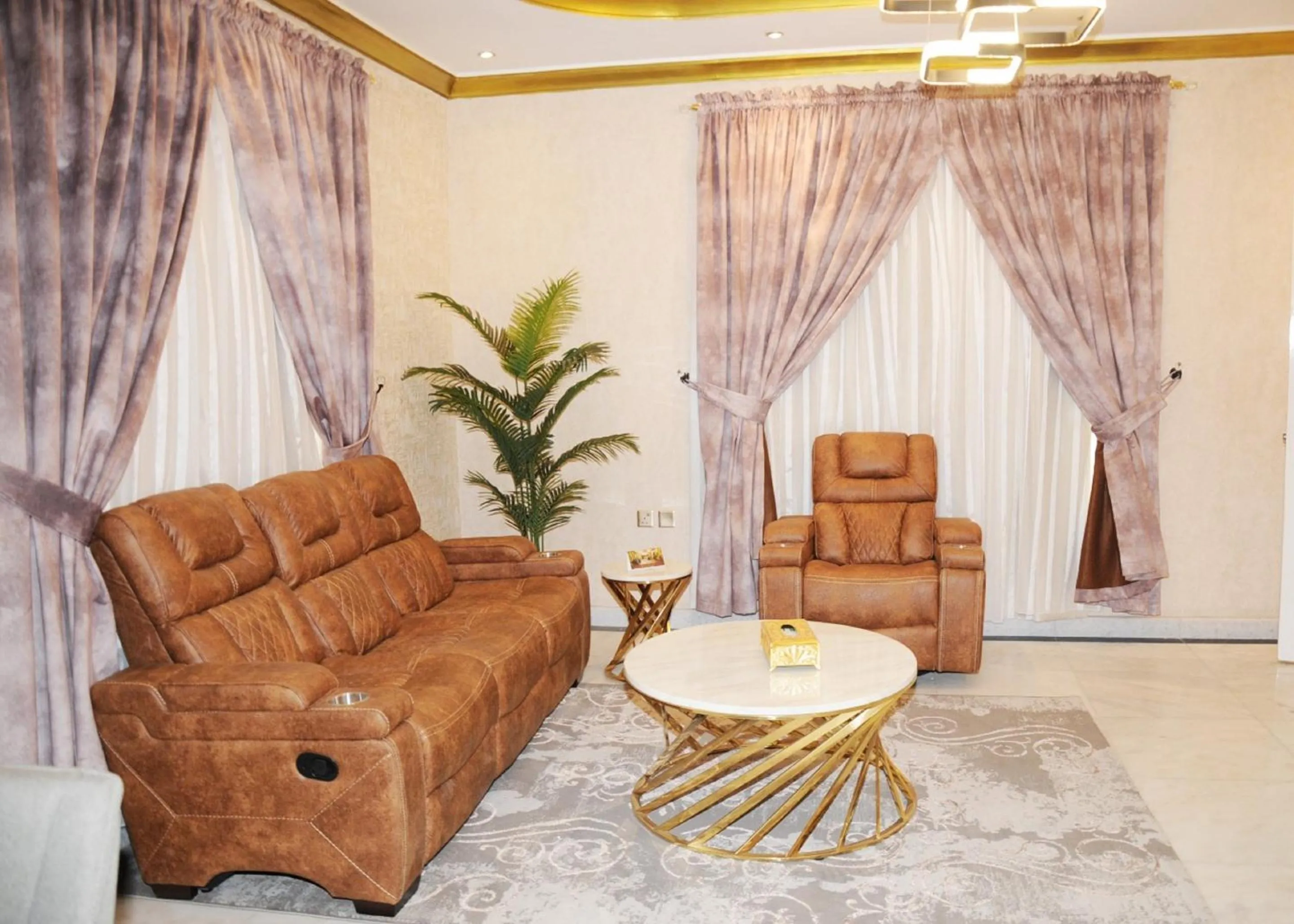 Living room in Al Nabarees Al Masi Hotel