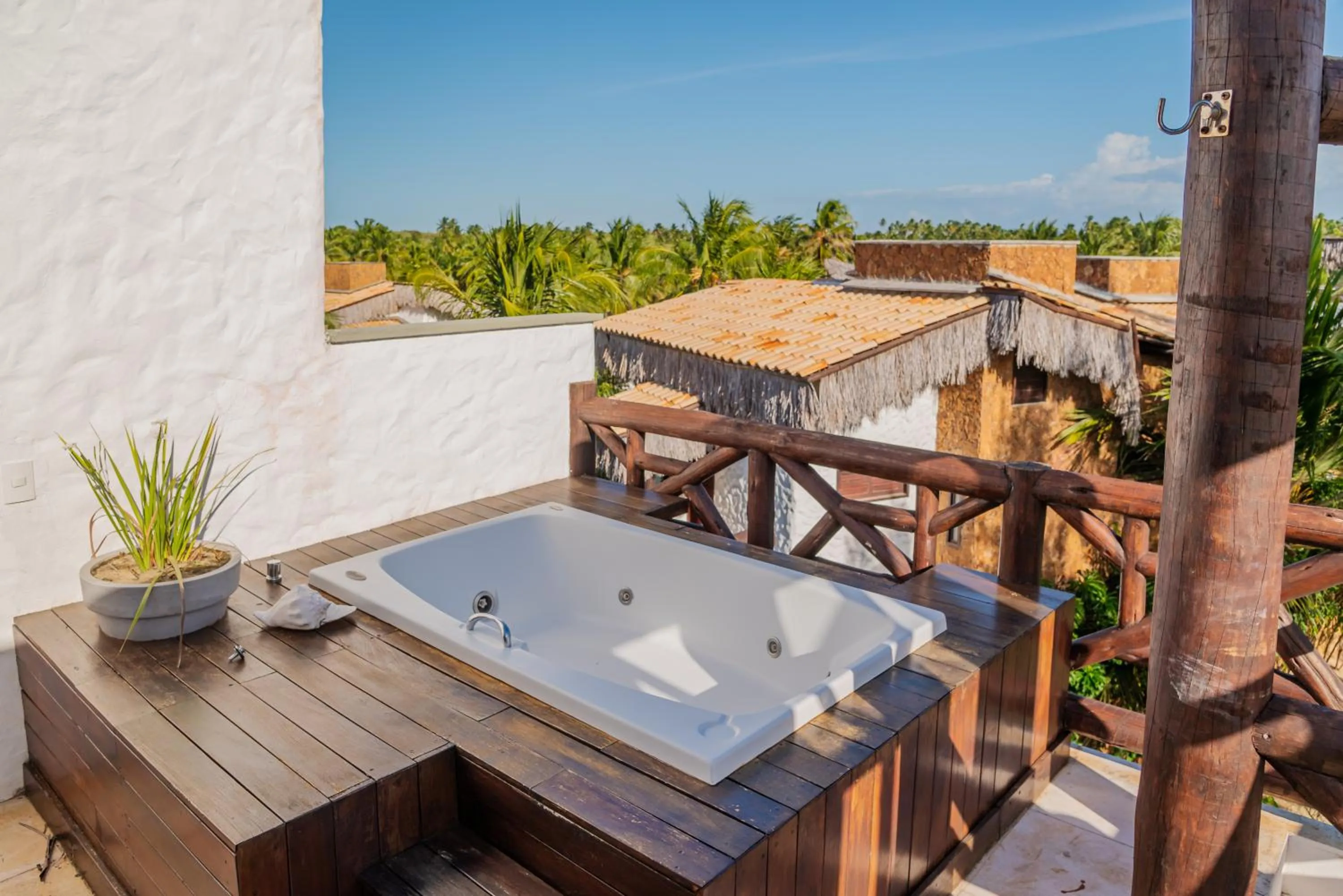 Hot Tub in Moriá Eco Lodge