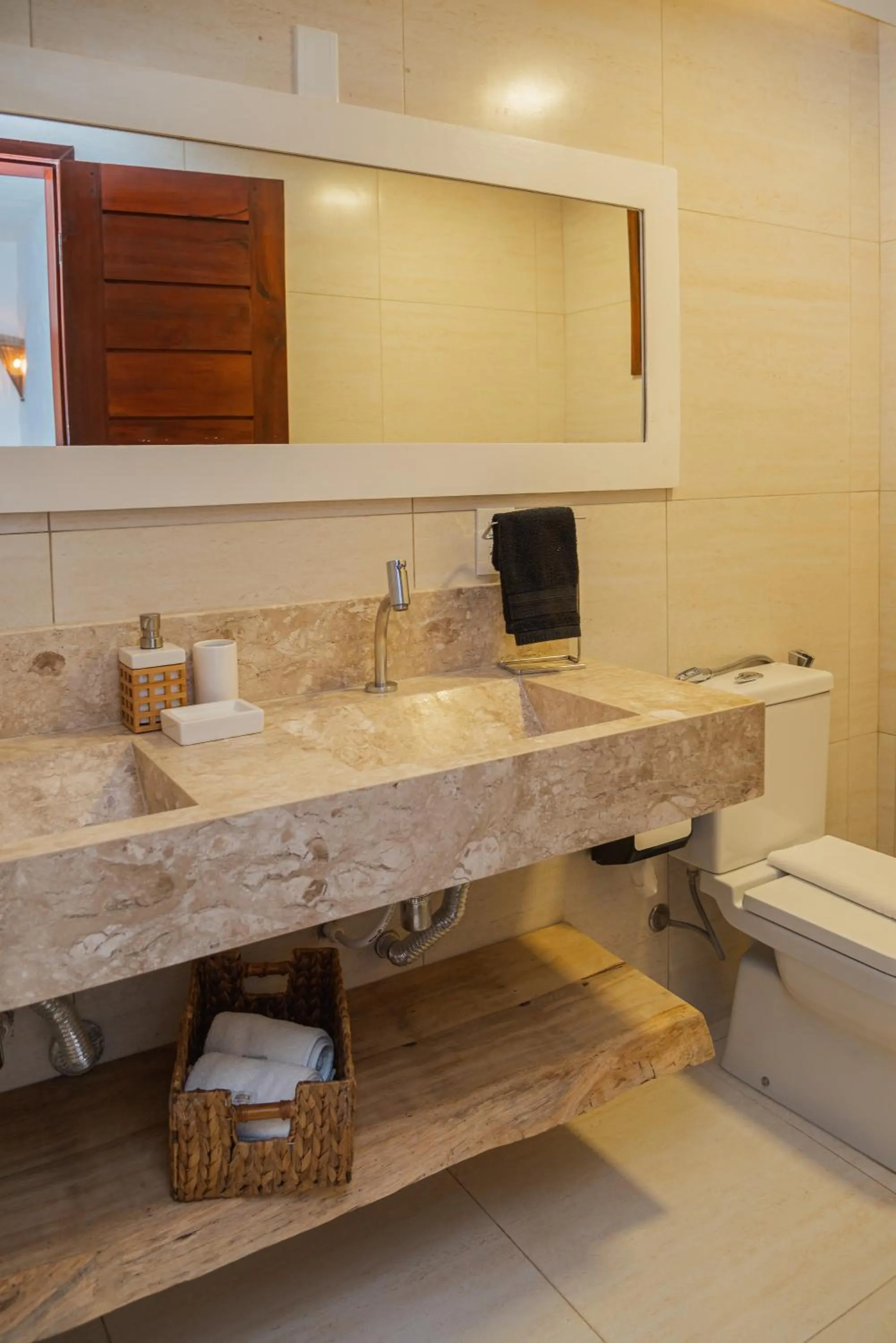 Toilet in Moriá Eco Lodge